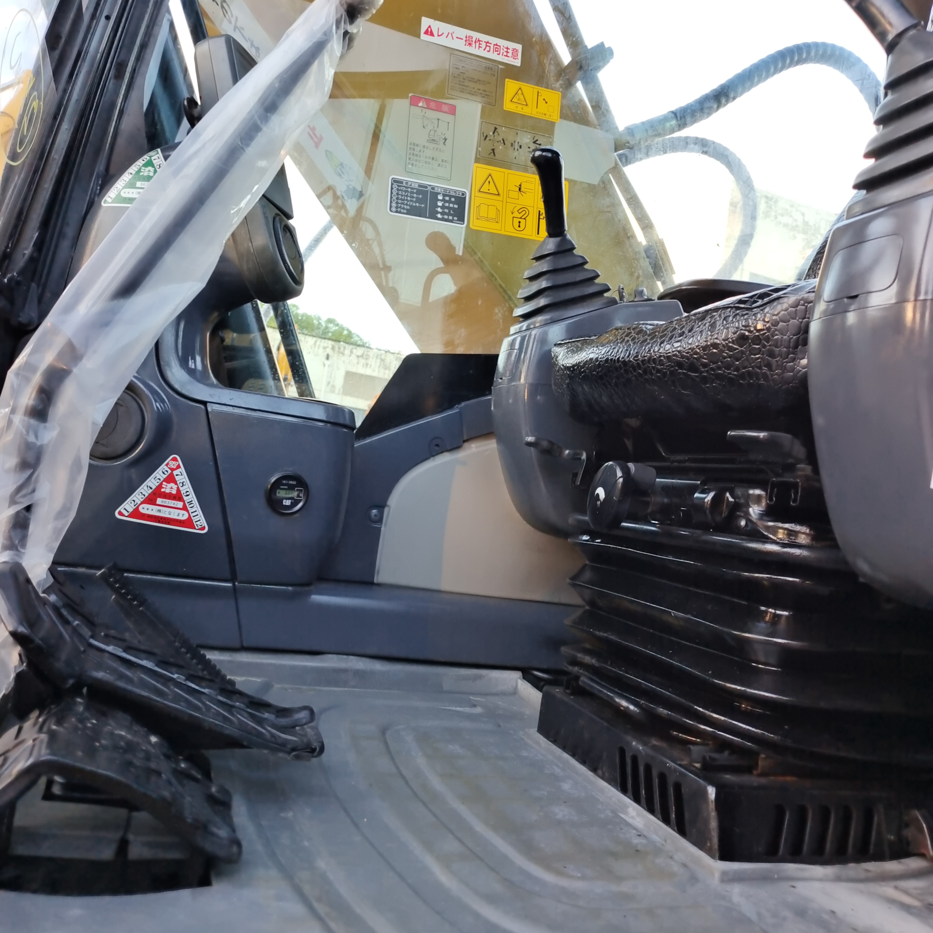 used caterpilar 320D 320DL 320D2L 320GC 320