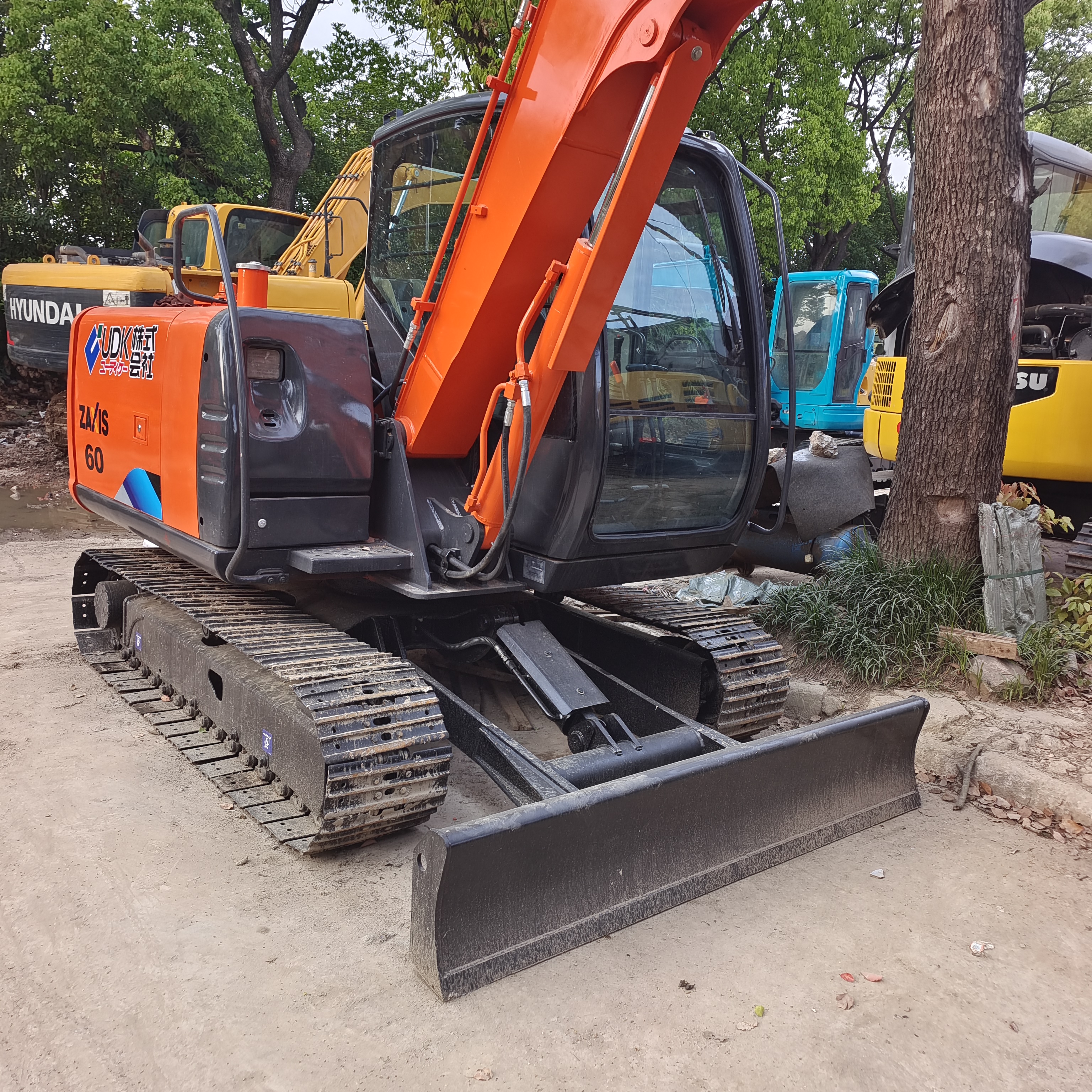 HITACHI ZAXLS60 USED EXCAVATOR
