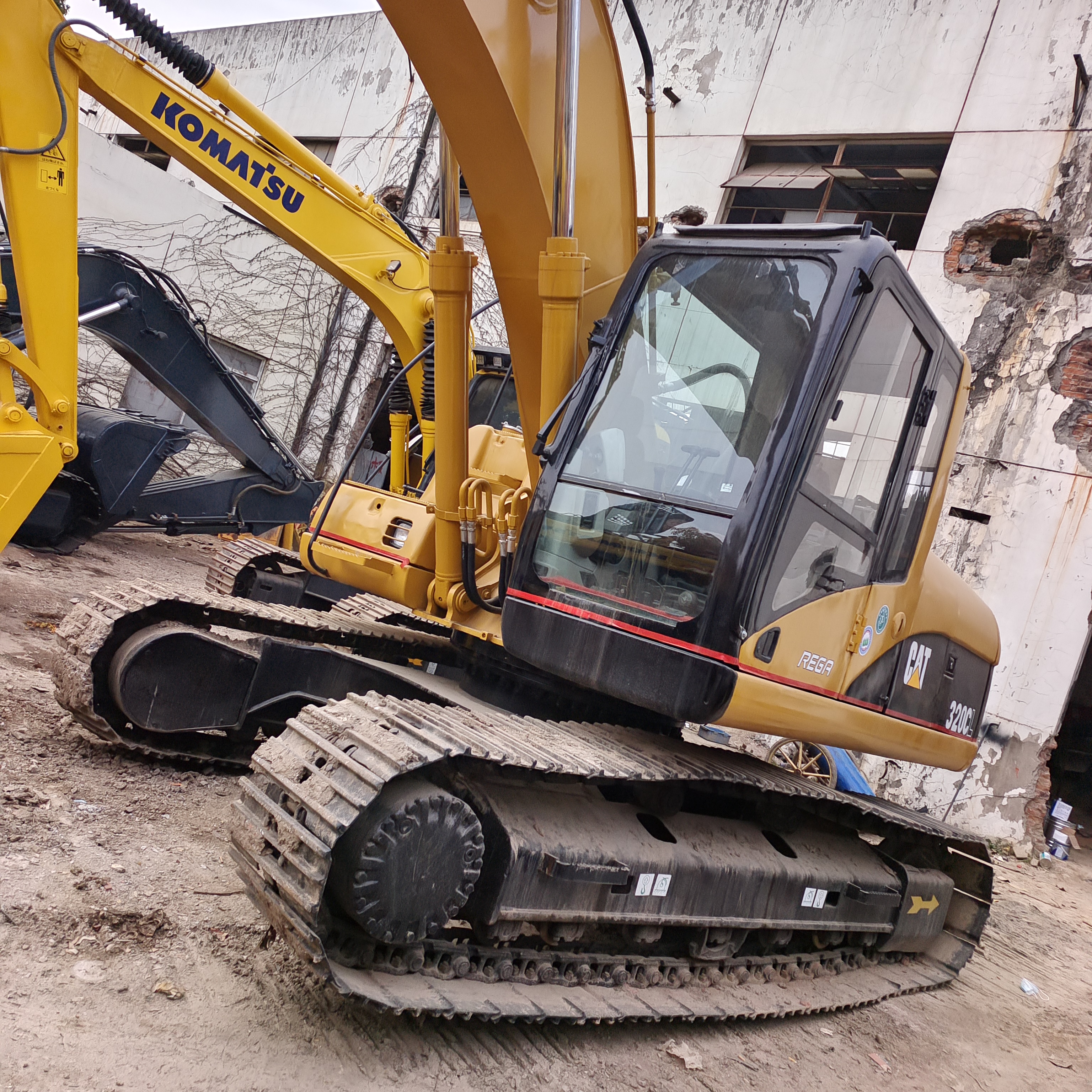 used caterpillar 320D 320DL 320D2 320D2L 320GC 320