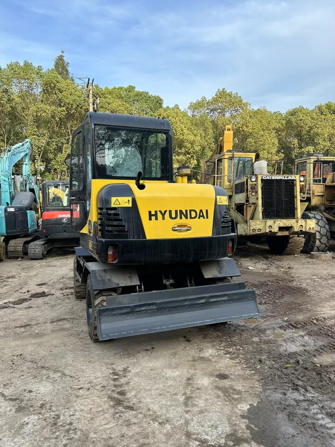 HYUNDAI  60W used excavator