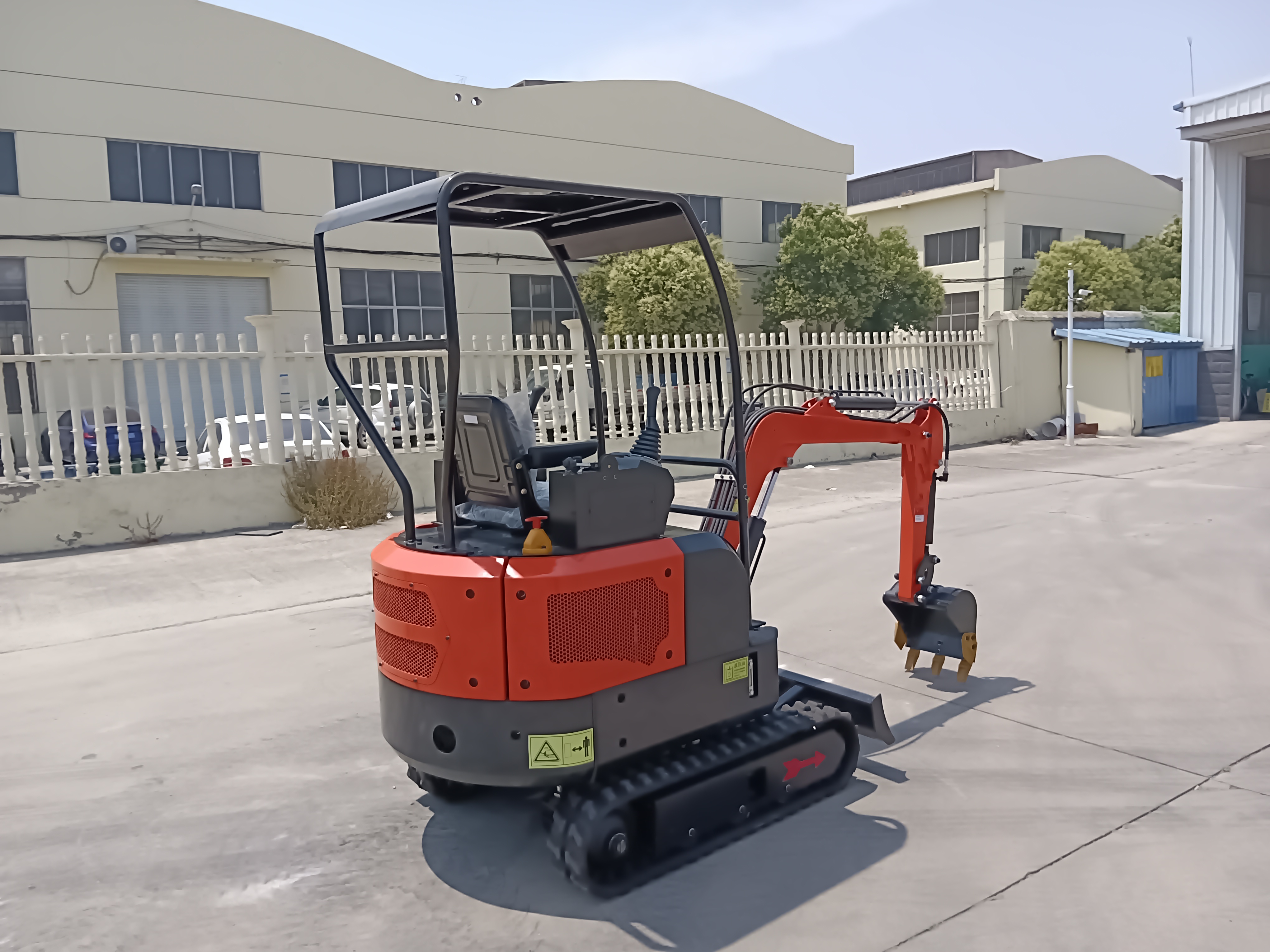 小型履带式挖掘机 家用农用微型挖机 工地施工多功能挖土机