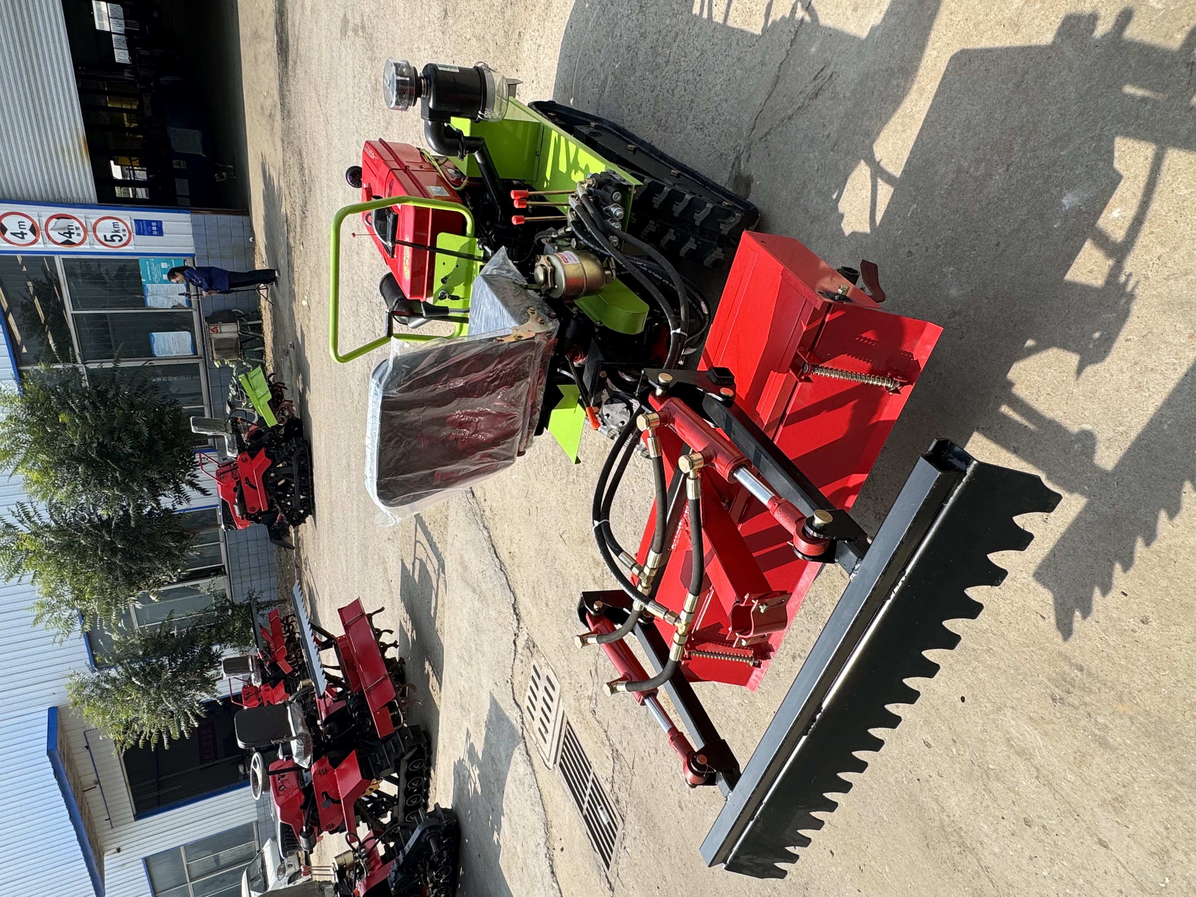 履带式多功能农用平地机｜农田整地机械