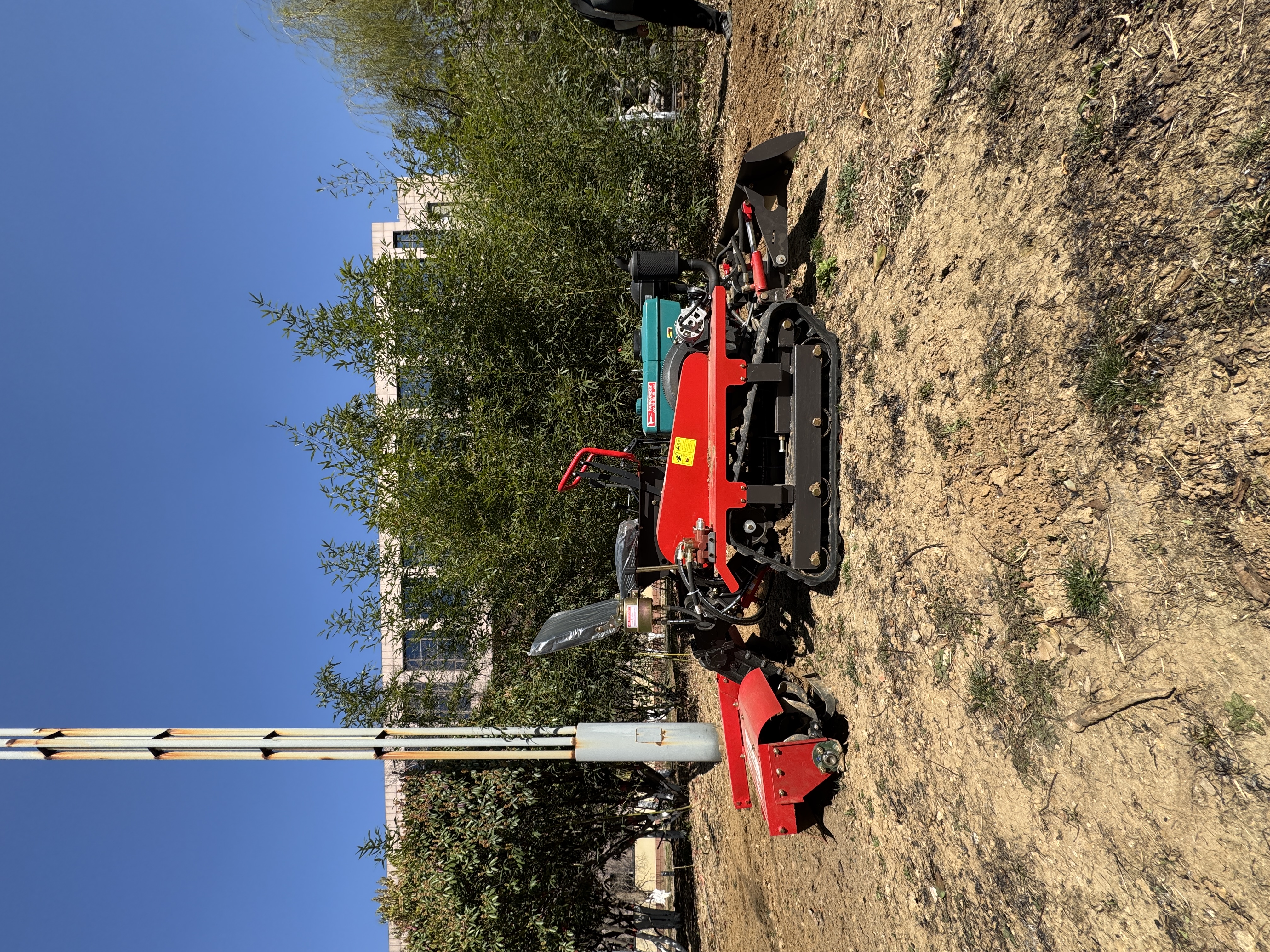 履带式多功能农用平地机｜农田整地机械