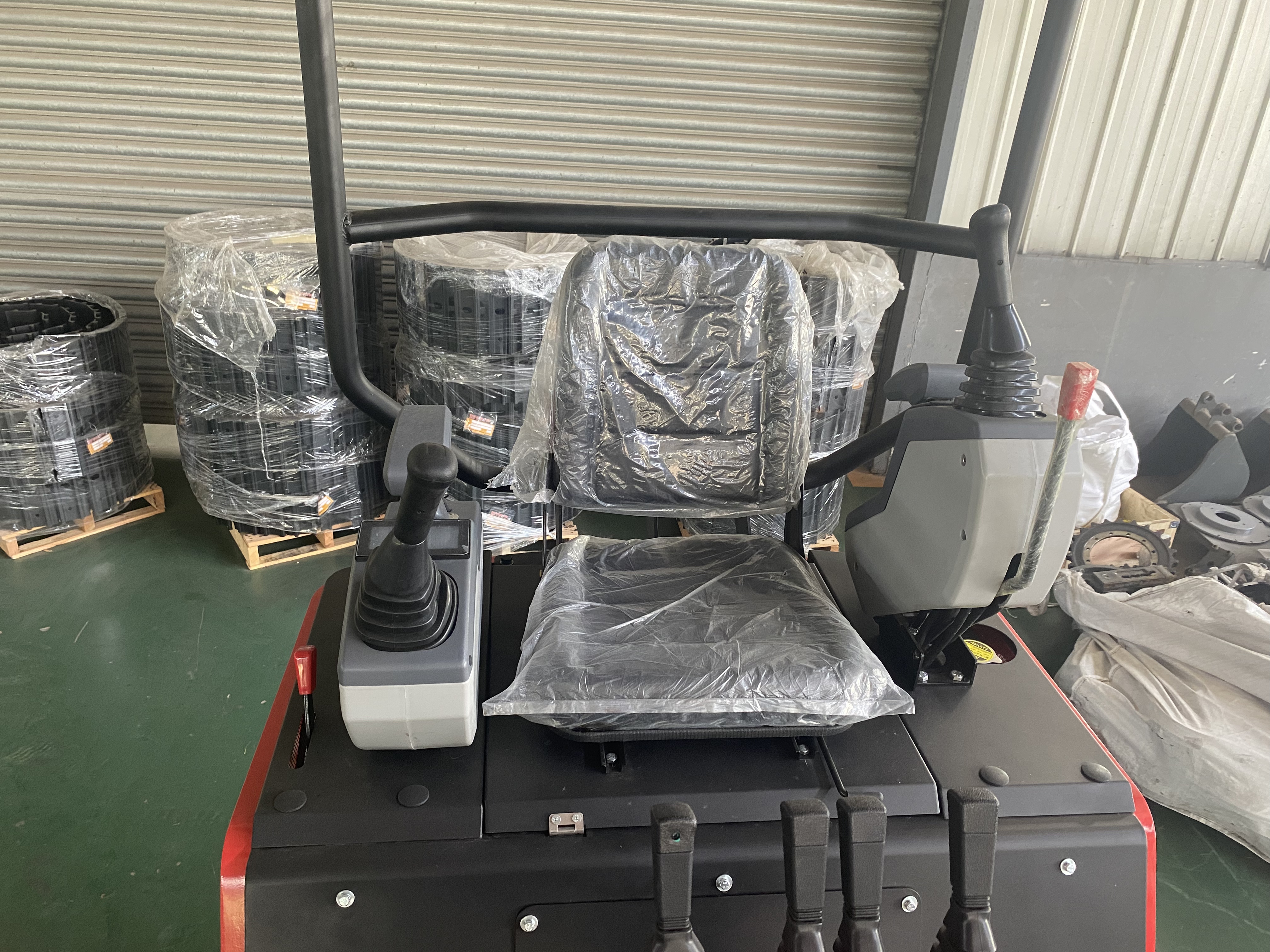 20 轮式挖掘机 多功能小型液压轮式挖掘机 厂家直销