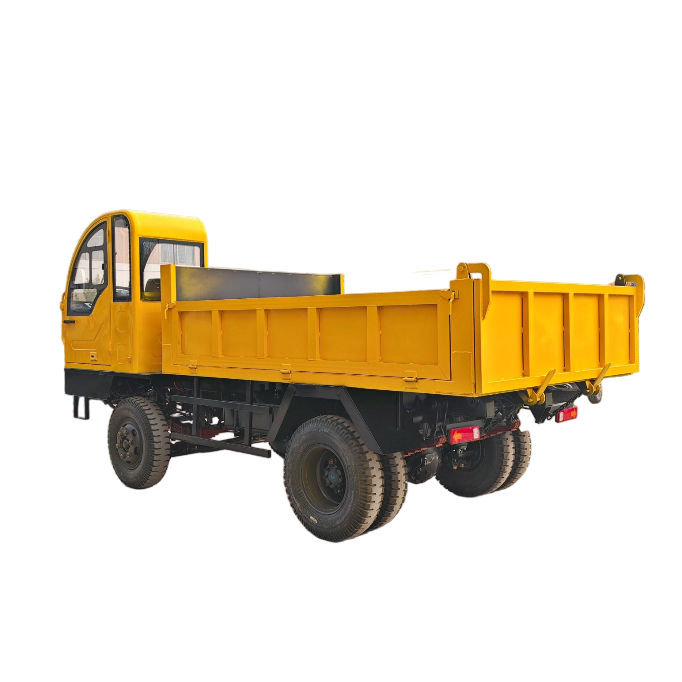 适用于复杂地形的重型定制越野自卸车