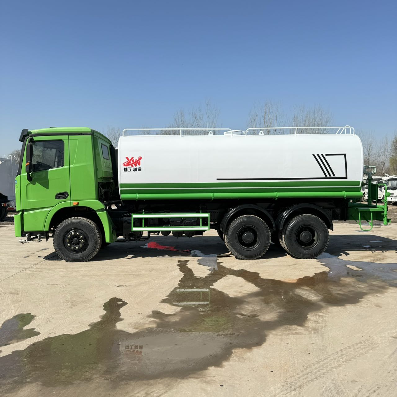 Product Parameters of 22m³ Water Sprinkler Truck