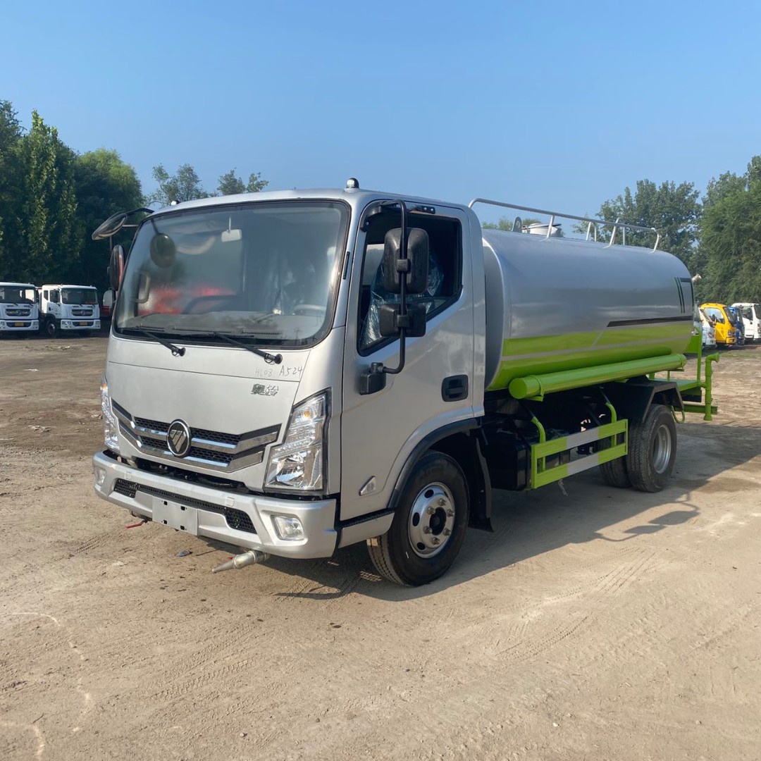 Product Parameters of 22m³ Water Sprinkler Truck