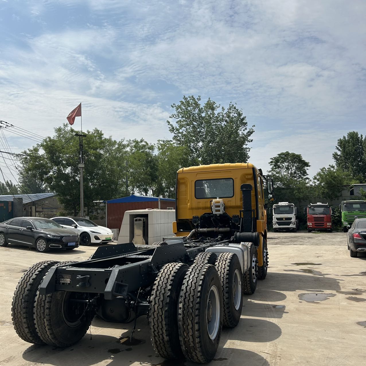 25m³ Water Sprinkler Truck HOWO Chassis 380HP Weichai Engine Longwang Pump For Sale