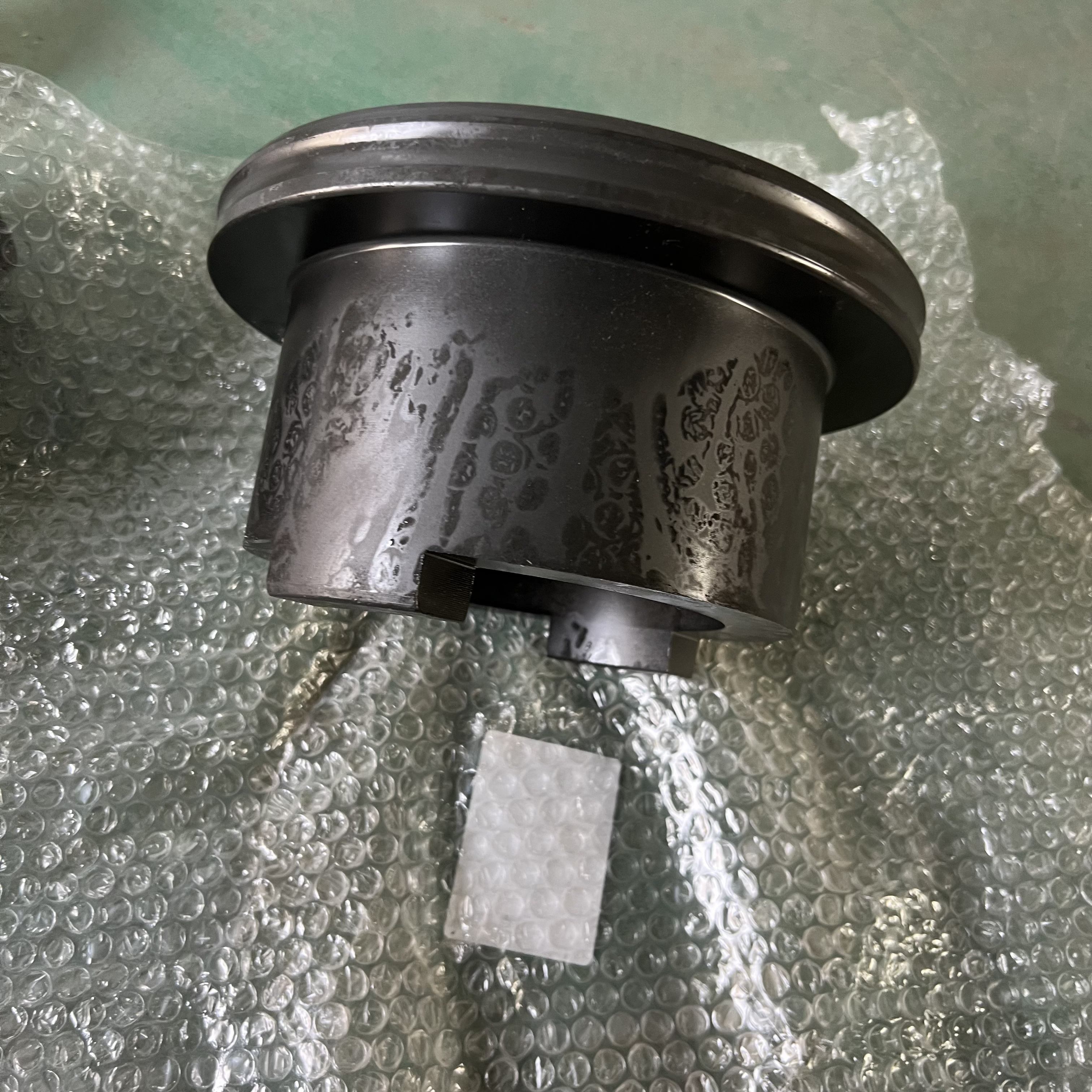 D275A-5D 拨土机转向系统ECMV总成 17M-22-47951