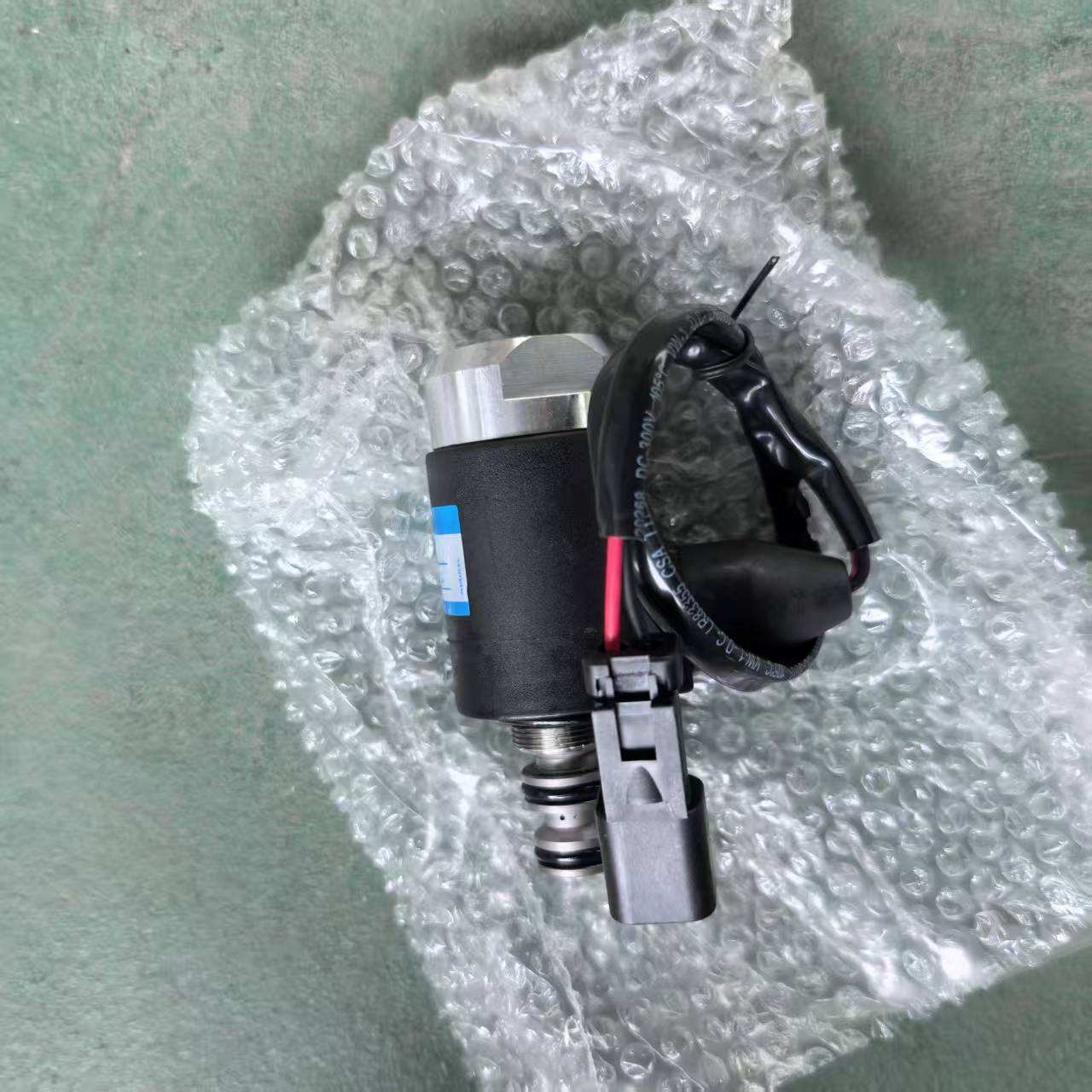 D275A-5D 挖掘机转向阀总成 17M-22-47990