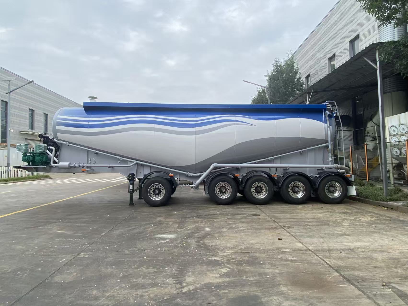 中密度粉粒物料运输车