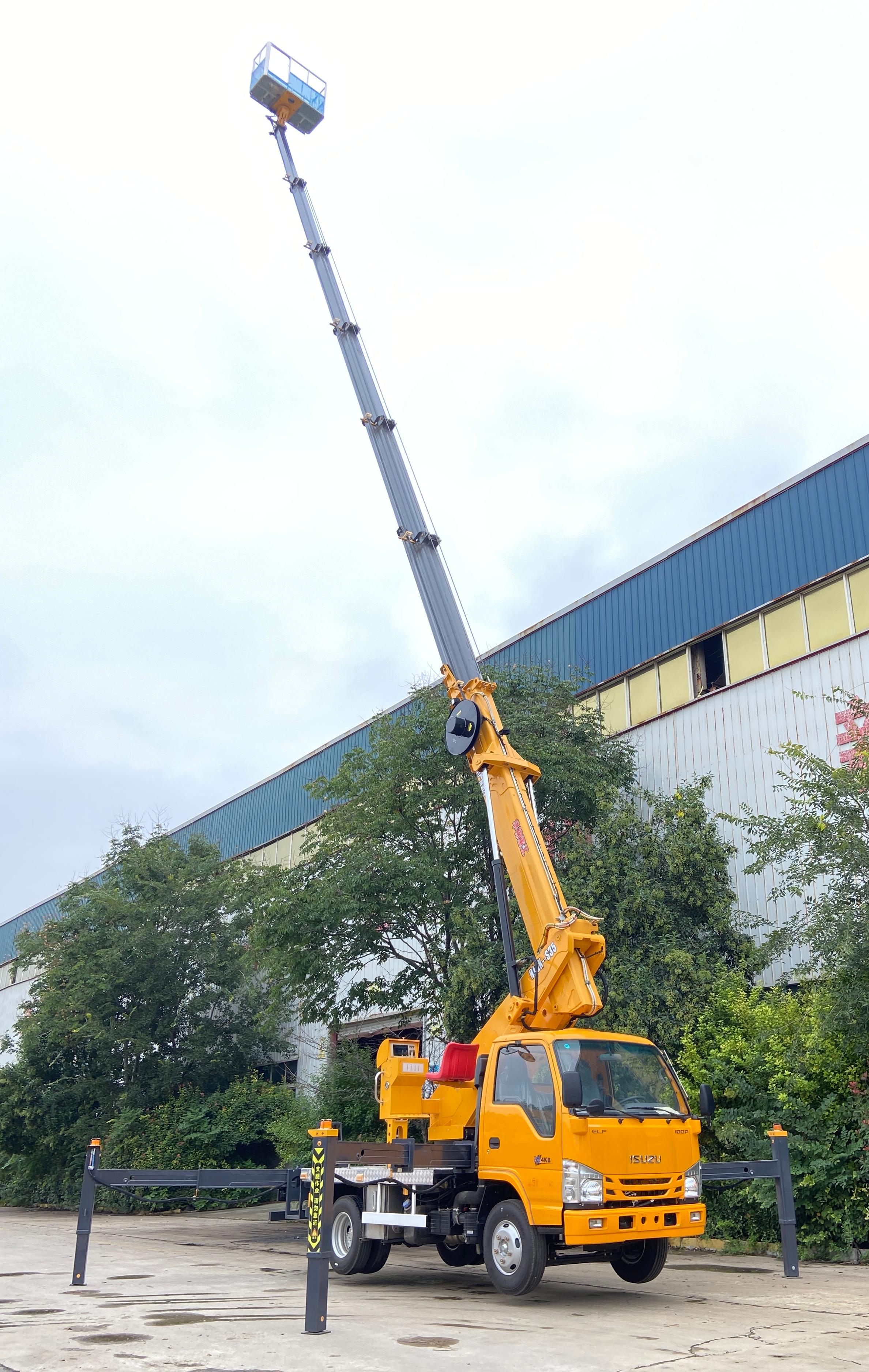 华锦重工 五十铃 100P 蓝牌 GK35 高空作业车 | 33.3 米高空作业车