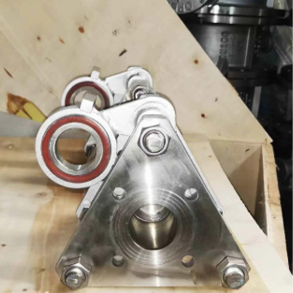 小型快切盲板 | DN50-DN300 手动 / 电动管道盲板，适用于气体与液体管路