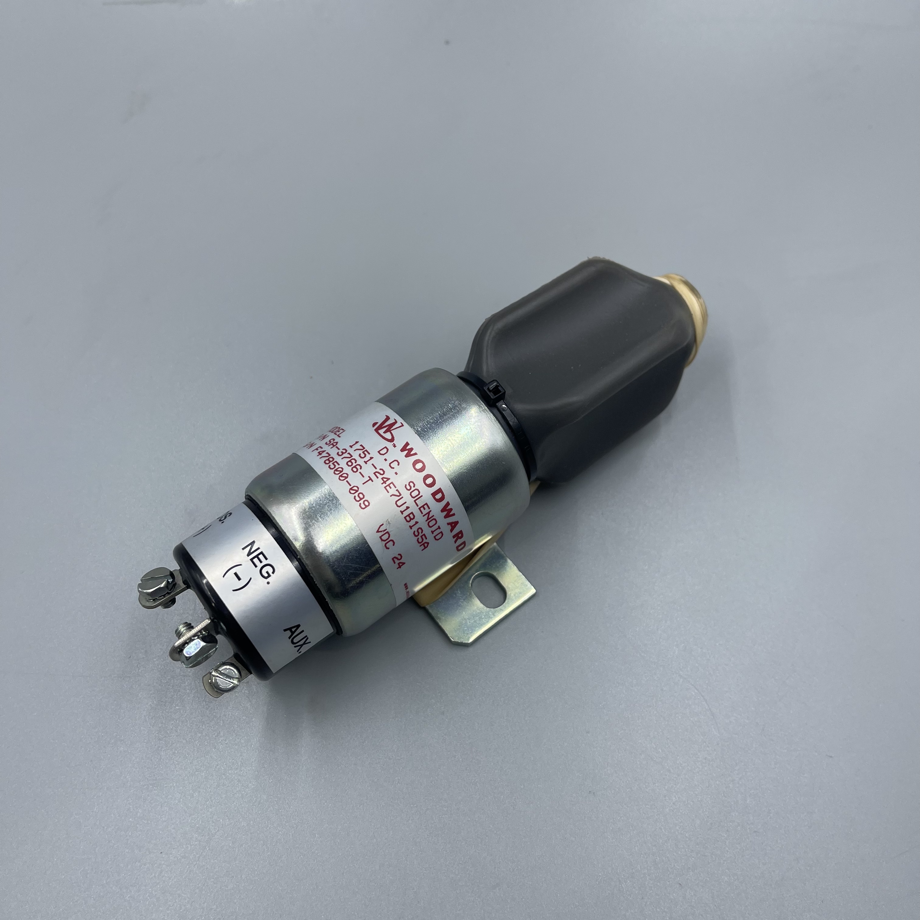 源头工厂 600-815-7550 阀，适用于小松 HD405-8 矿用自卸车配件