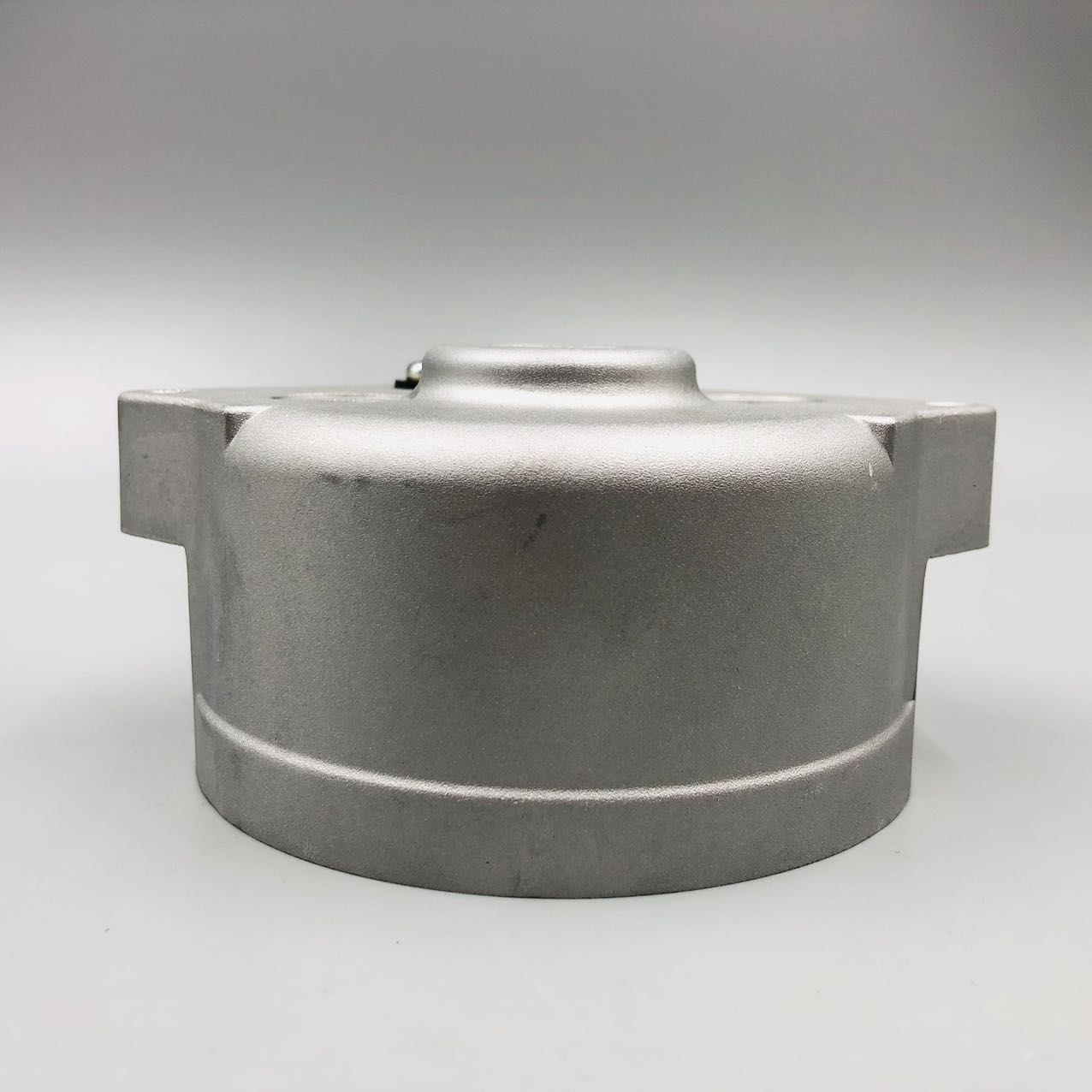 KD0-23700-0130 后支架总成，适用于小松 SAA6D114E 发动机配件