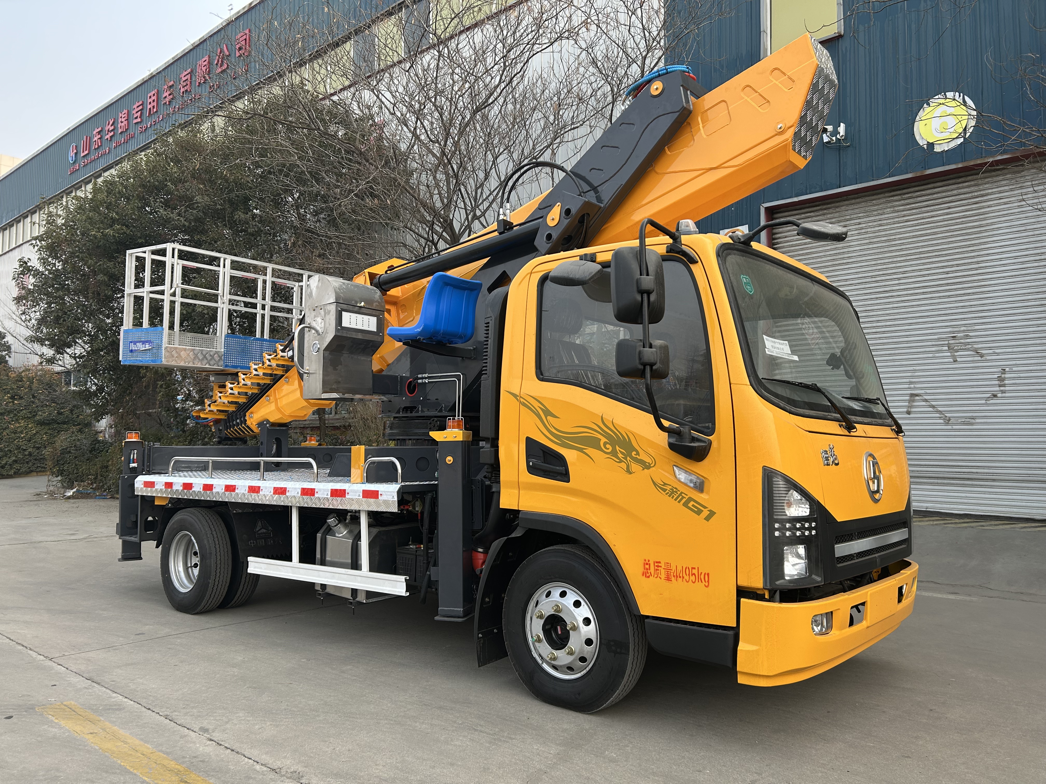 Huajin Heavy Industry Shaanxi Automobile Delong Blue Card GK38 Aerial Work Platform