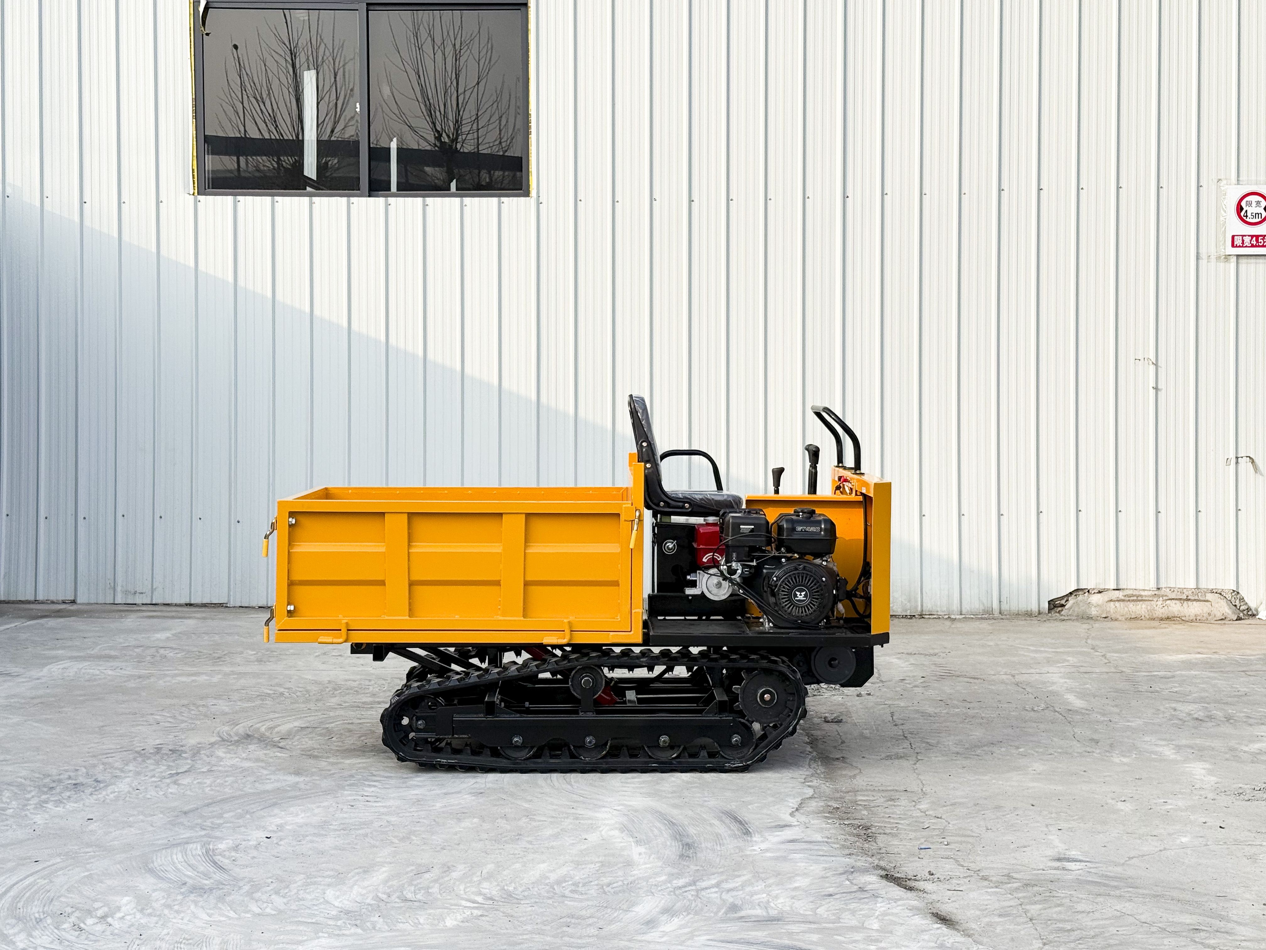 高效多用途微型自卸车