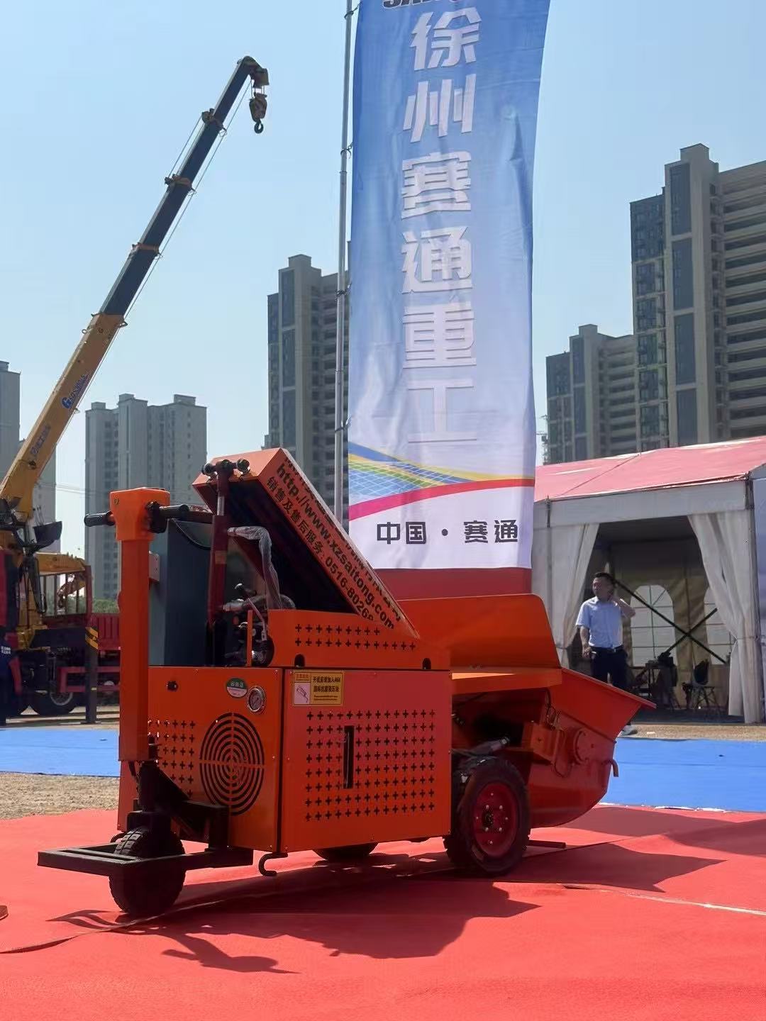 Secondary structure pump