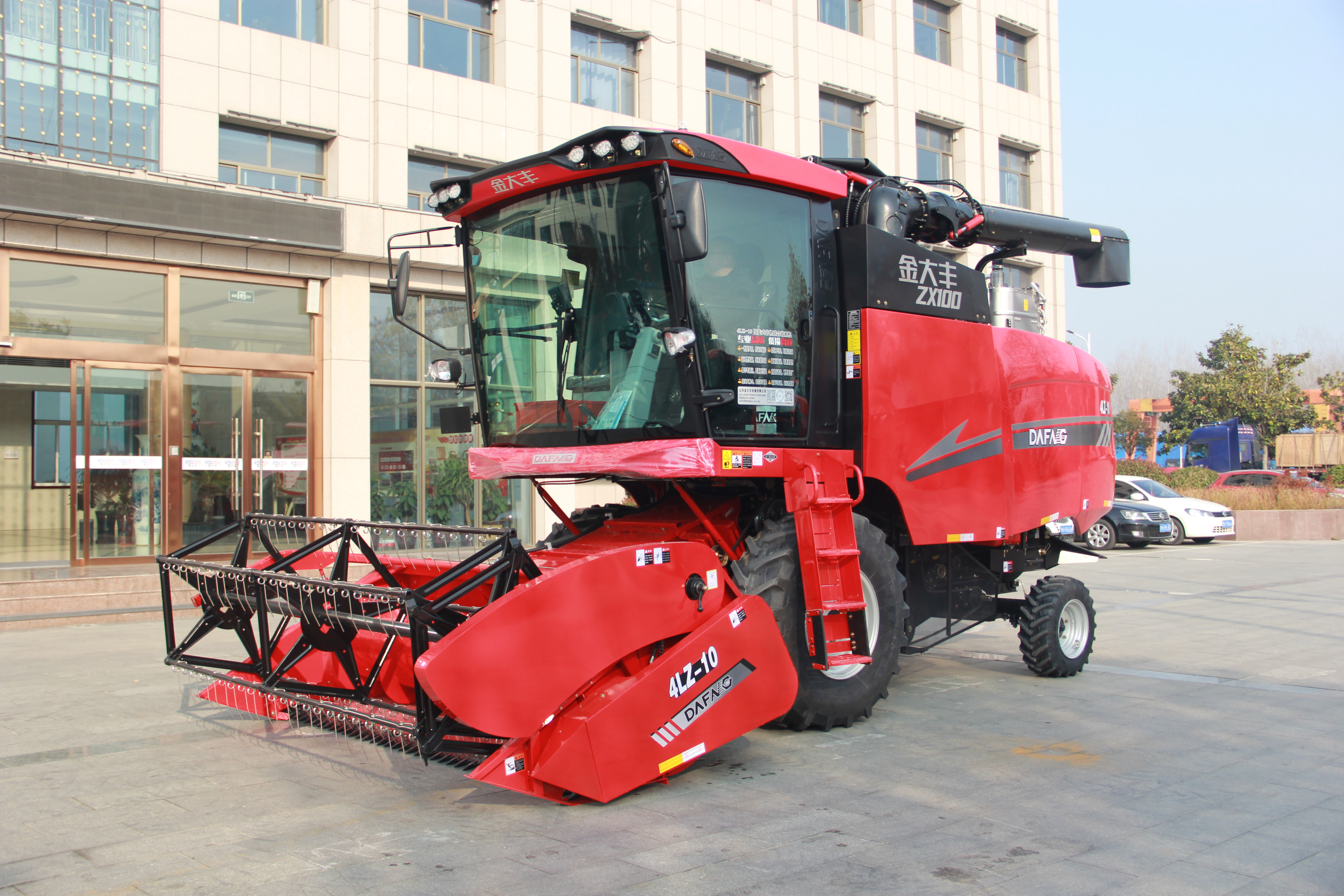 4LZ-10 Grain Combine Harvester | High Efficiency for Wheat & Rice