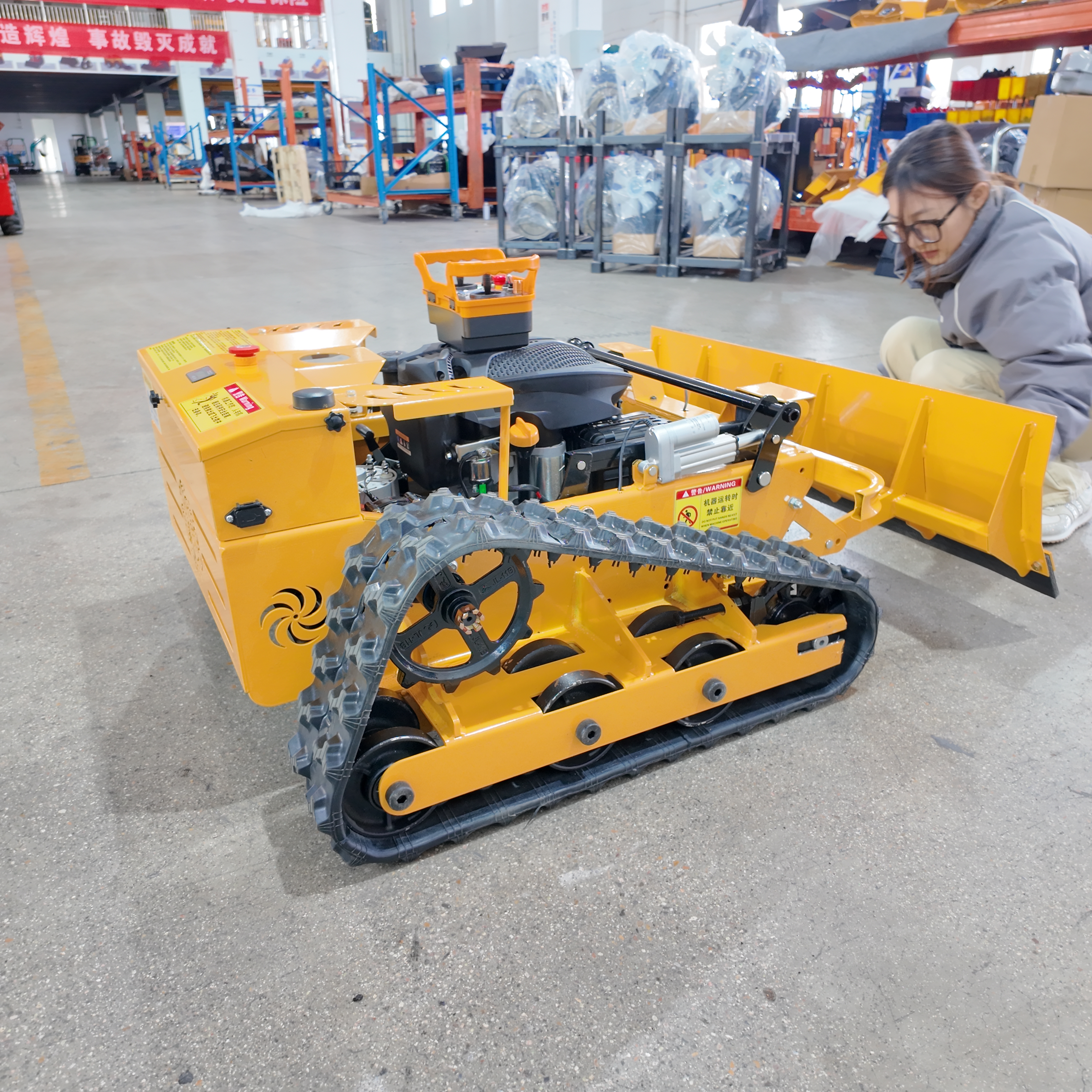 YM-550 Brushless Motor Lawn Mower | RATO 225D Engine 2000m²/h Capacity