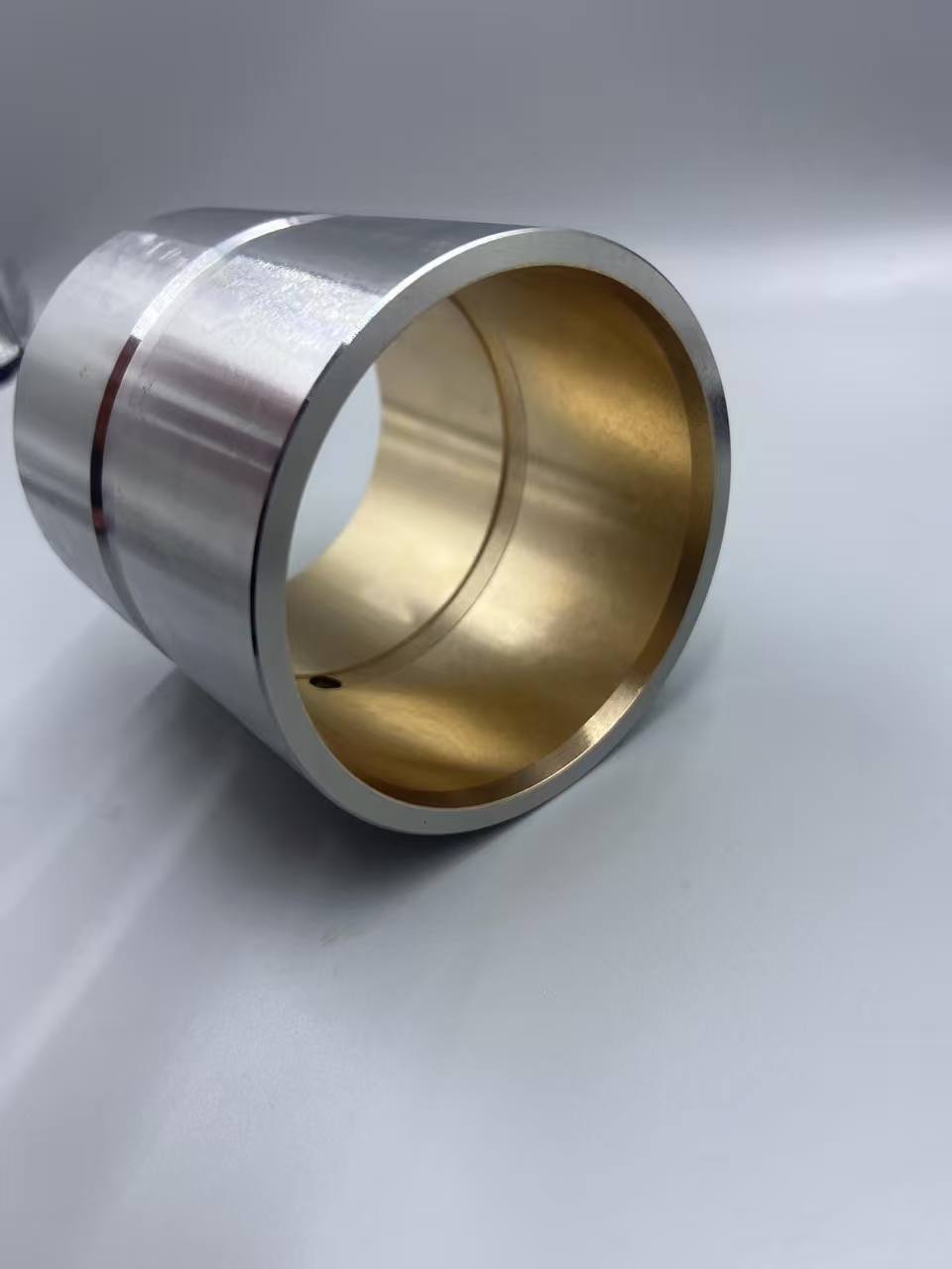 Original quality 206-70-71272 Bushing Komatsu suitable for Komatsu PC220 excavator parts