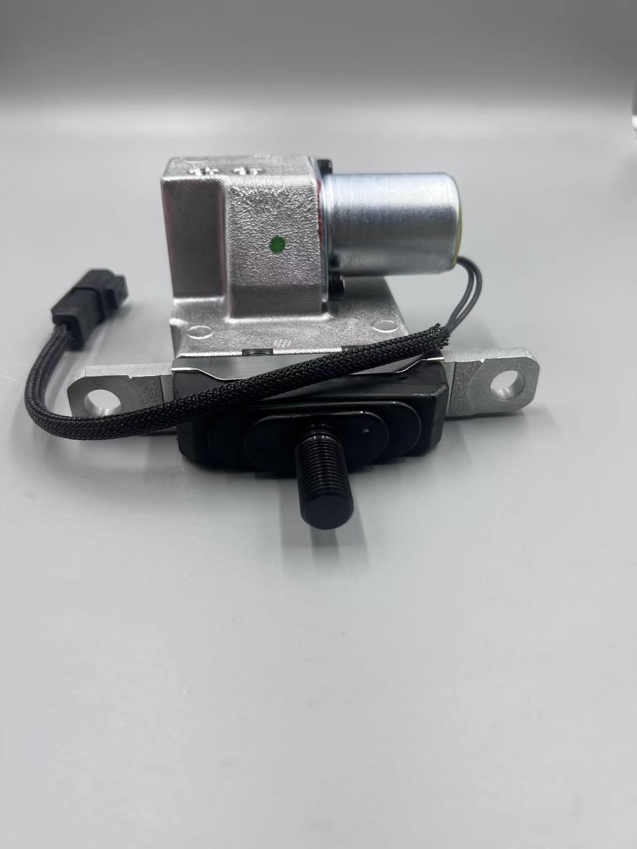 702-16-05261 Valve, Pilot is suitable for Komatsu PC200-8 excavator parts