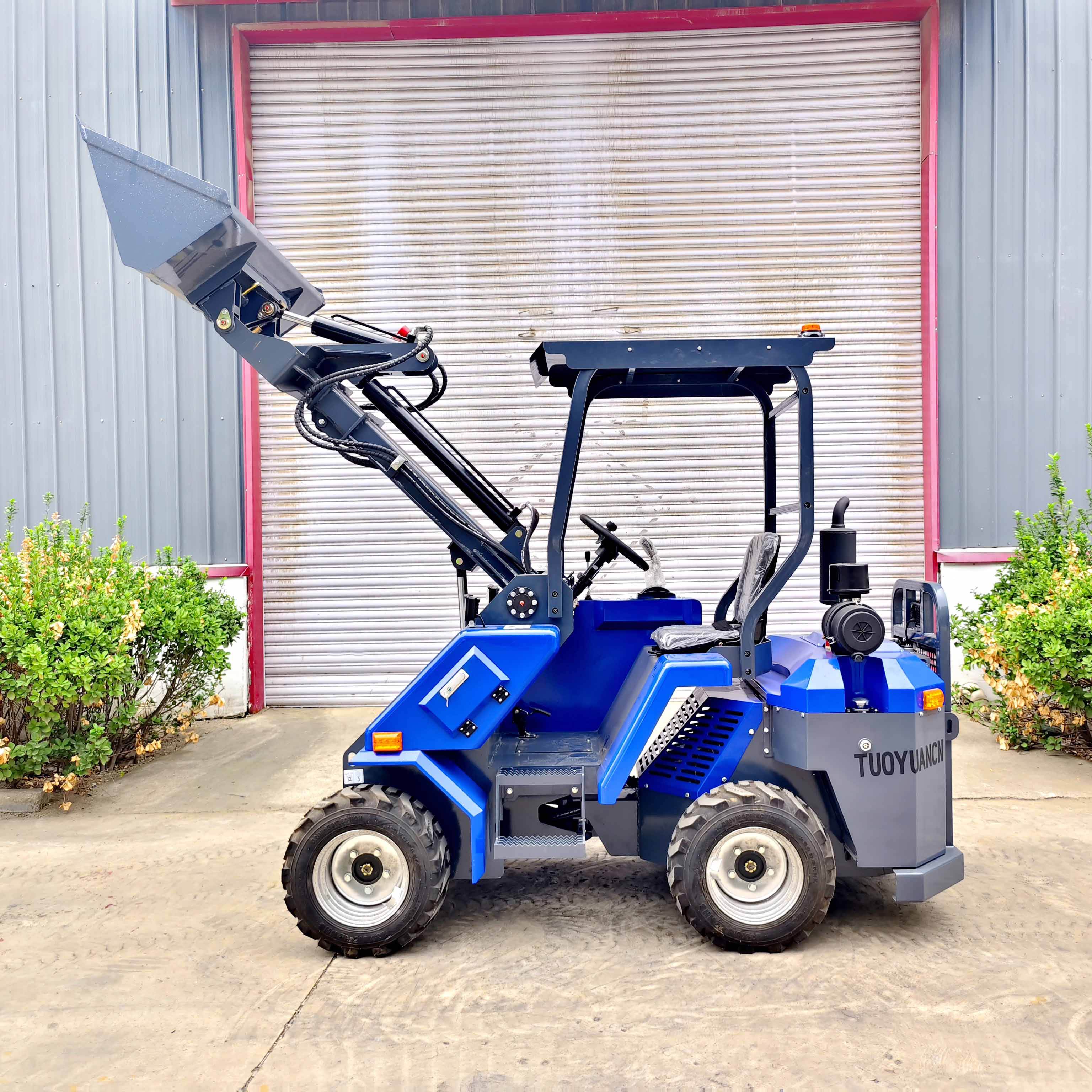 Tuoyuan Mini All-Terrain Wheel Loader | 26HP 19.39kW Diesel Front End Telescopic Loader
