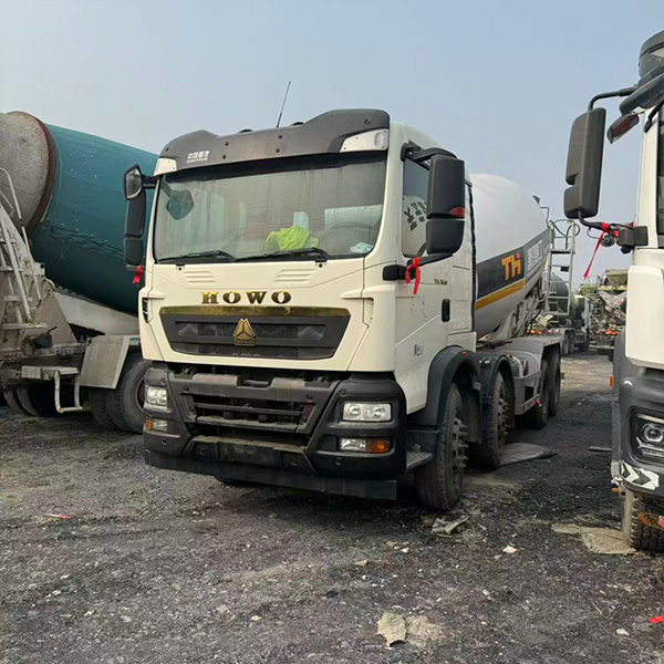 小型混凝土搅拌车 1.5-2.5 立方 | 狭小工地专用迷你搅拌车