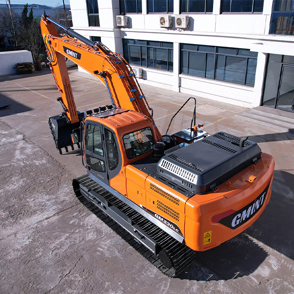 冠铭 230 大型挖掘机 | 23 吨级康明斯动力液压履带式挖掘机