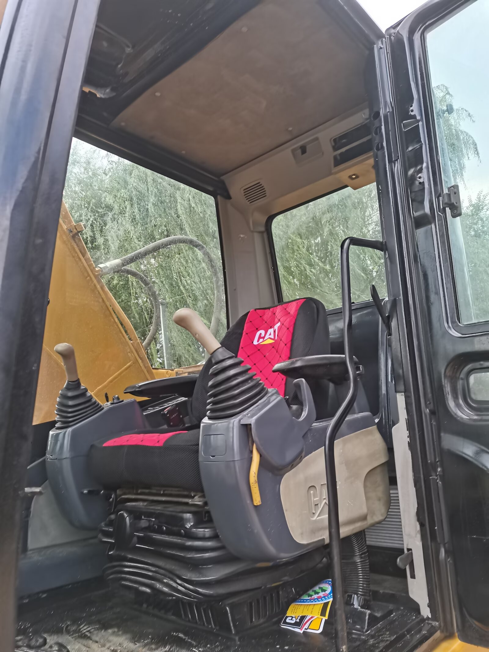 used caterpillar 320D 320DL 320D2 320D2L 320GC 320