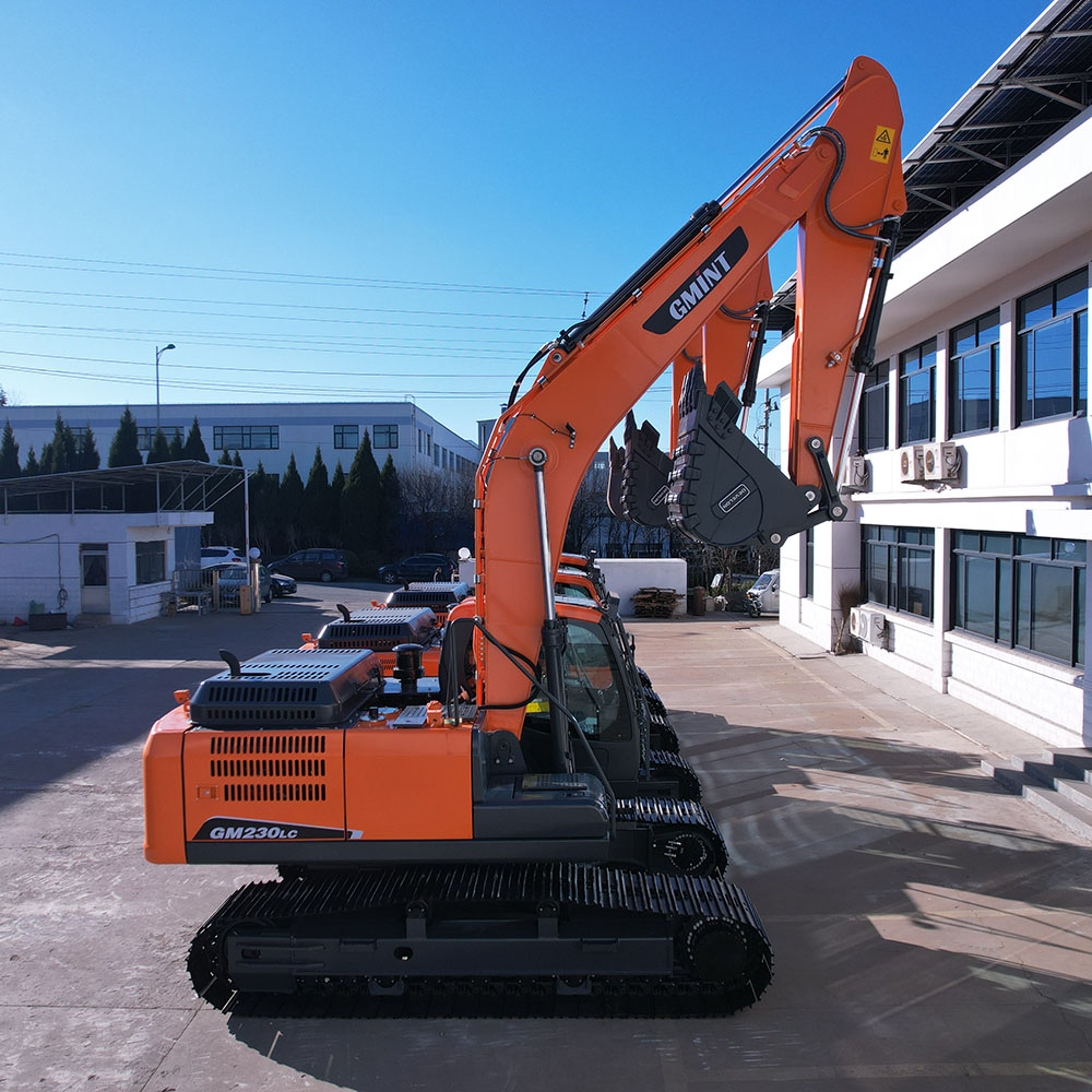 Farm Crawler Excavator Strong Traction Large Area Agricultural Land Renovation Equipment