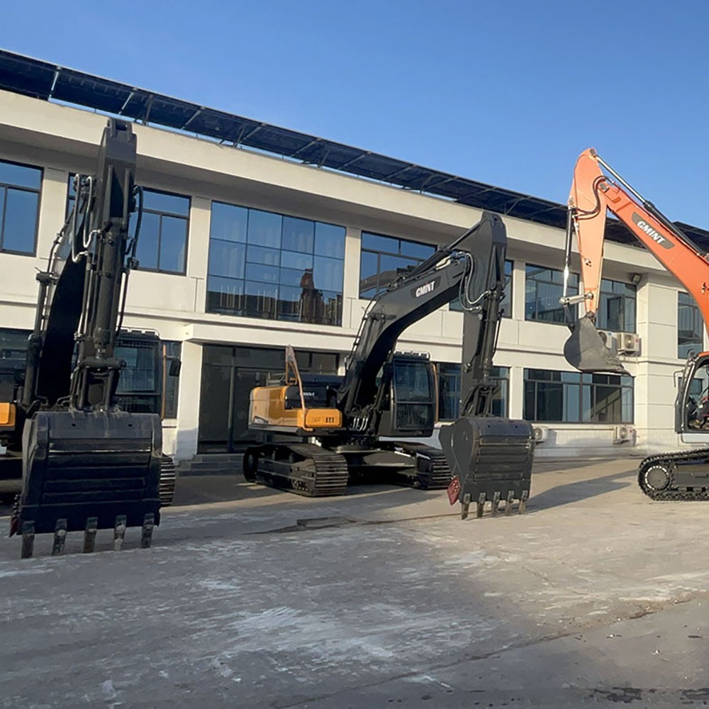 Farm Crawler Excavator Strong Traction Large Area Agricultural Land Renovation Equipment