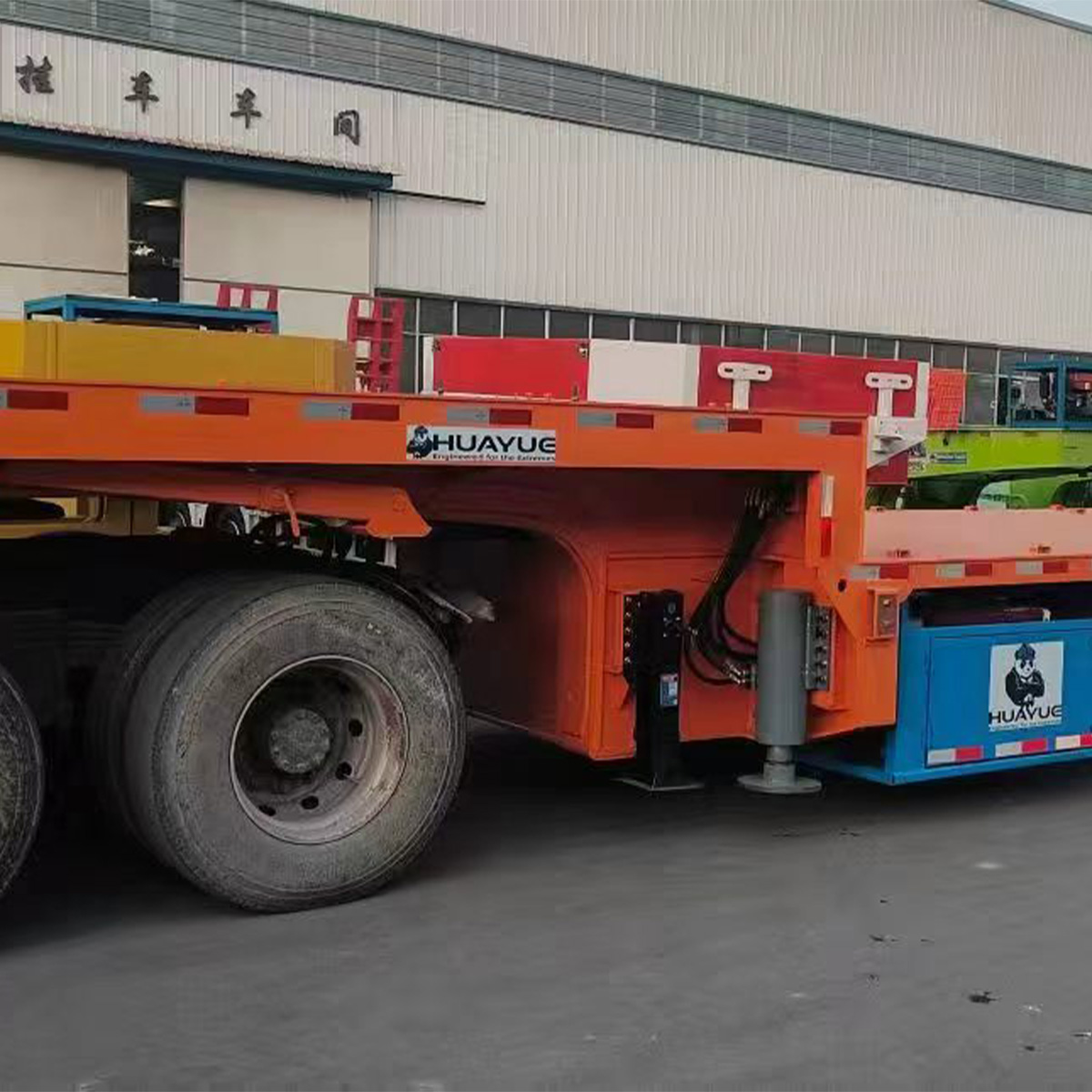 定制低床半挂车 30-100 吨容量 8000kg-128000kg 载重 山东原产 可 OEM/ODM