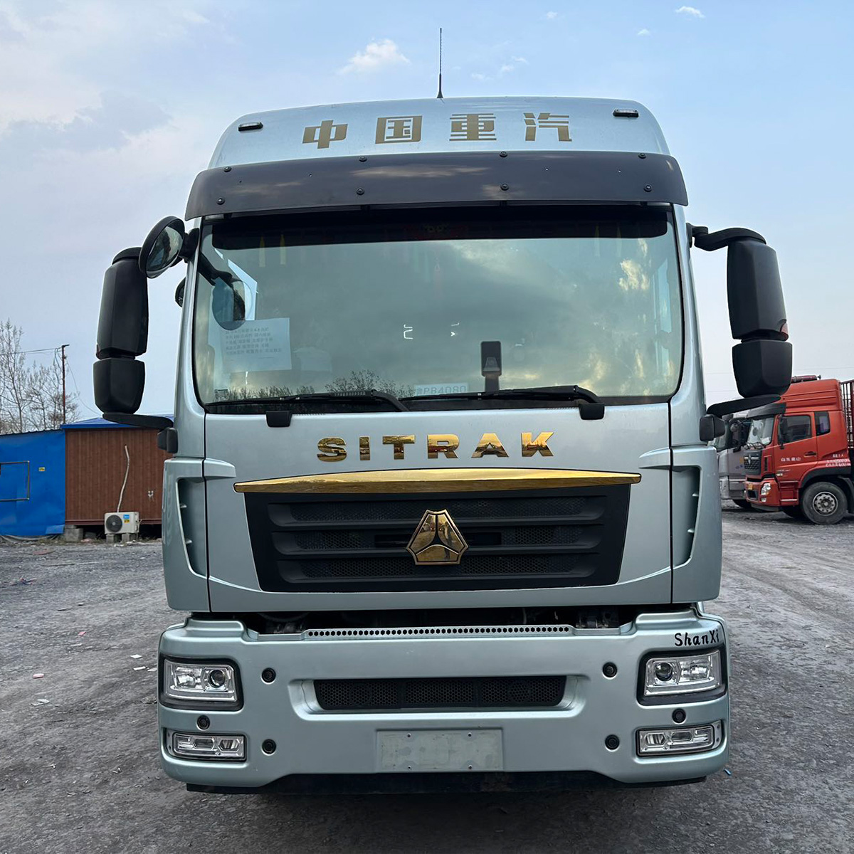 6.8 米高栏载货车 曼机 290 马力自动挡国六精品车