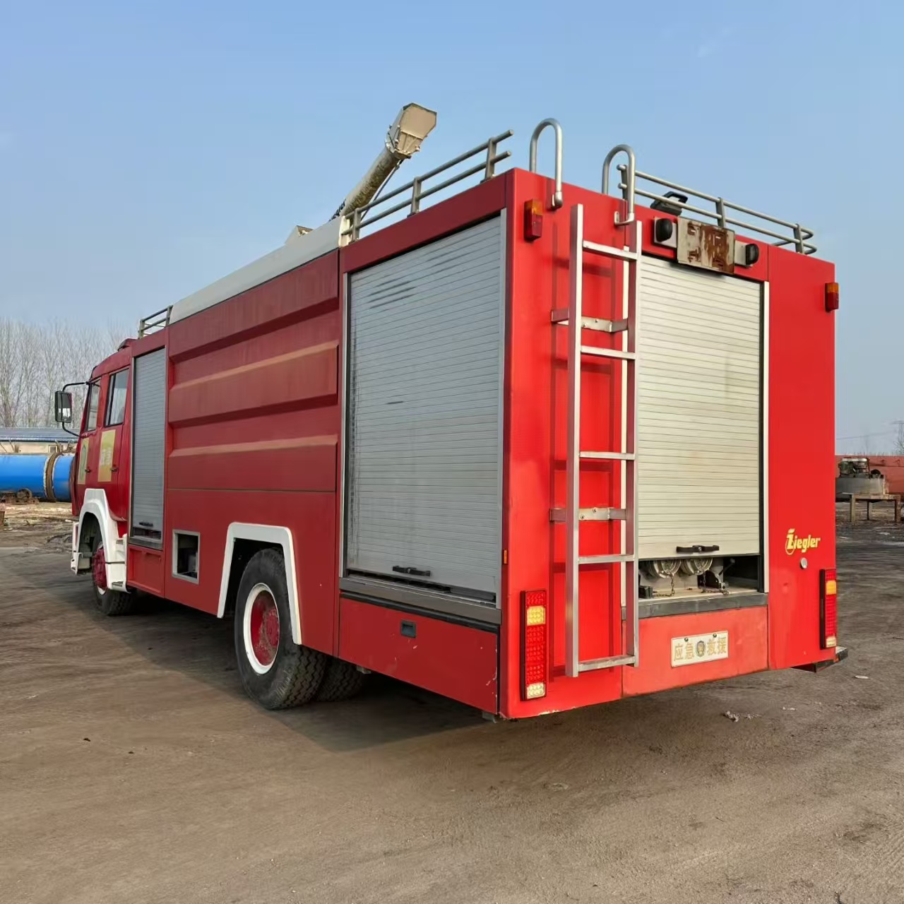 Fire truck, foam water tank, dry powder, airport nest spray, etc. Fire truck, special duty fire truck, security type fire truck