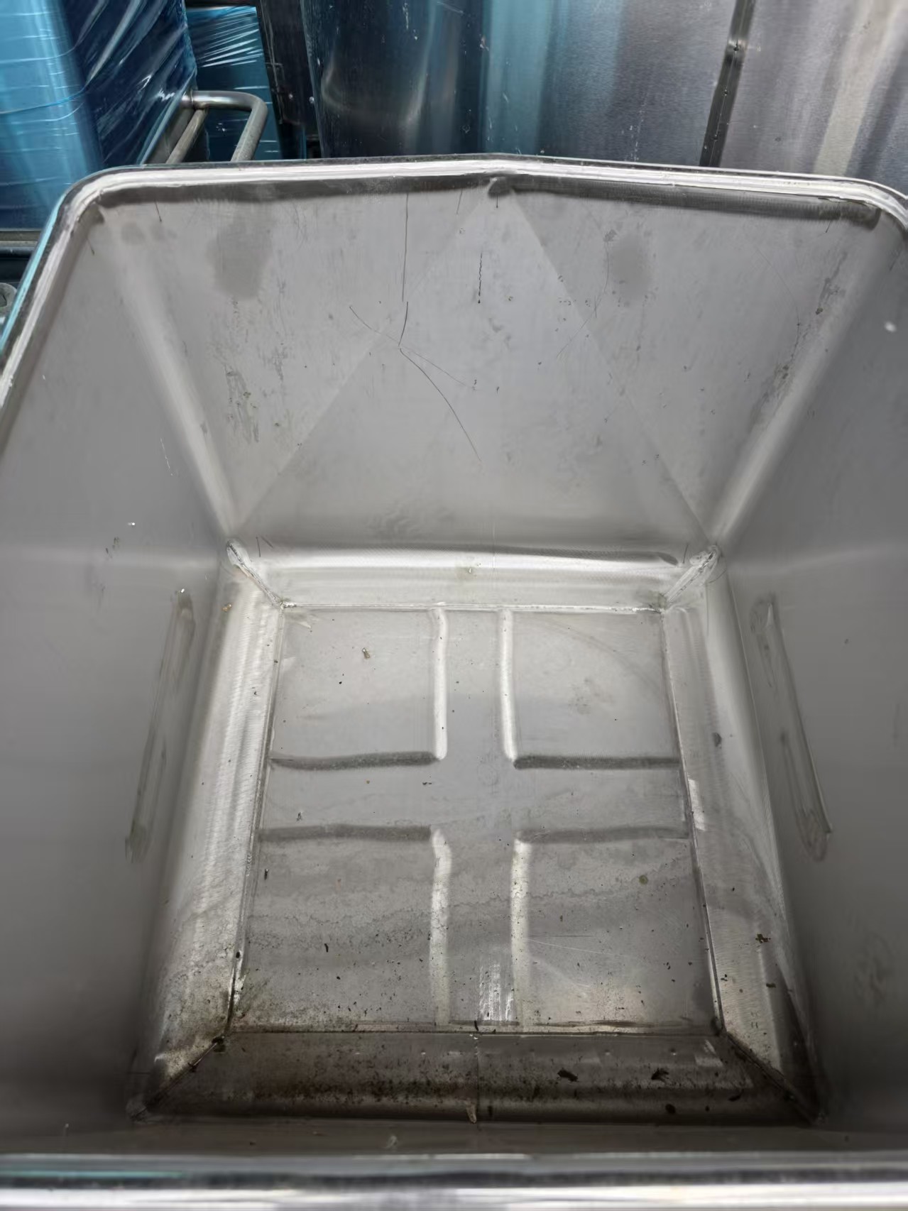 200L/400L 不锈钢周转料车 食品级物料转运车