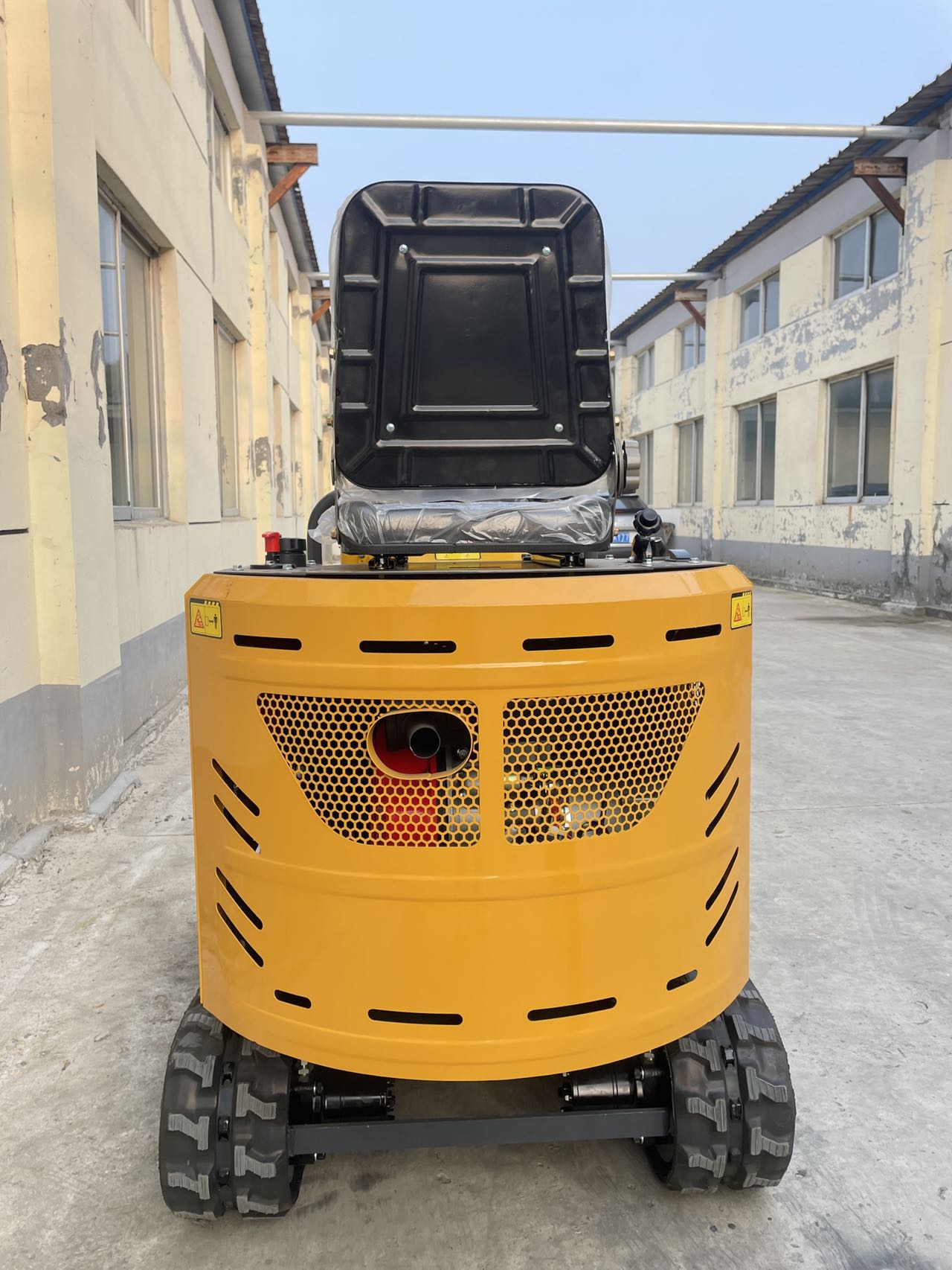 12 型微型履带式挖掘机（升级款）农用工程小型挖机