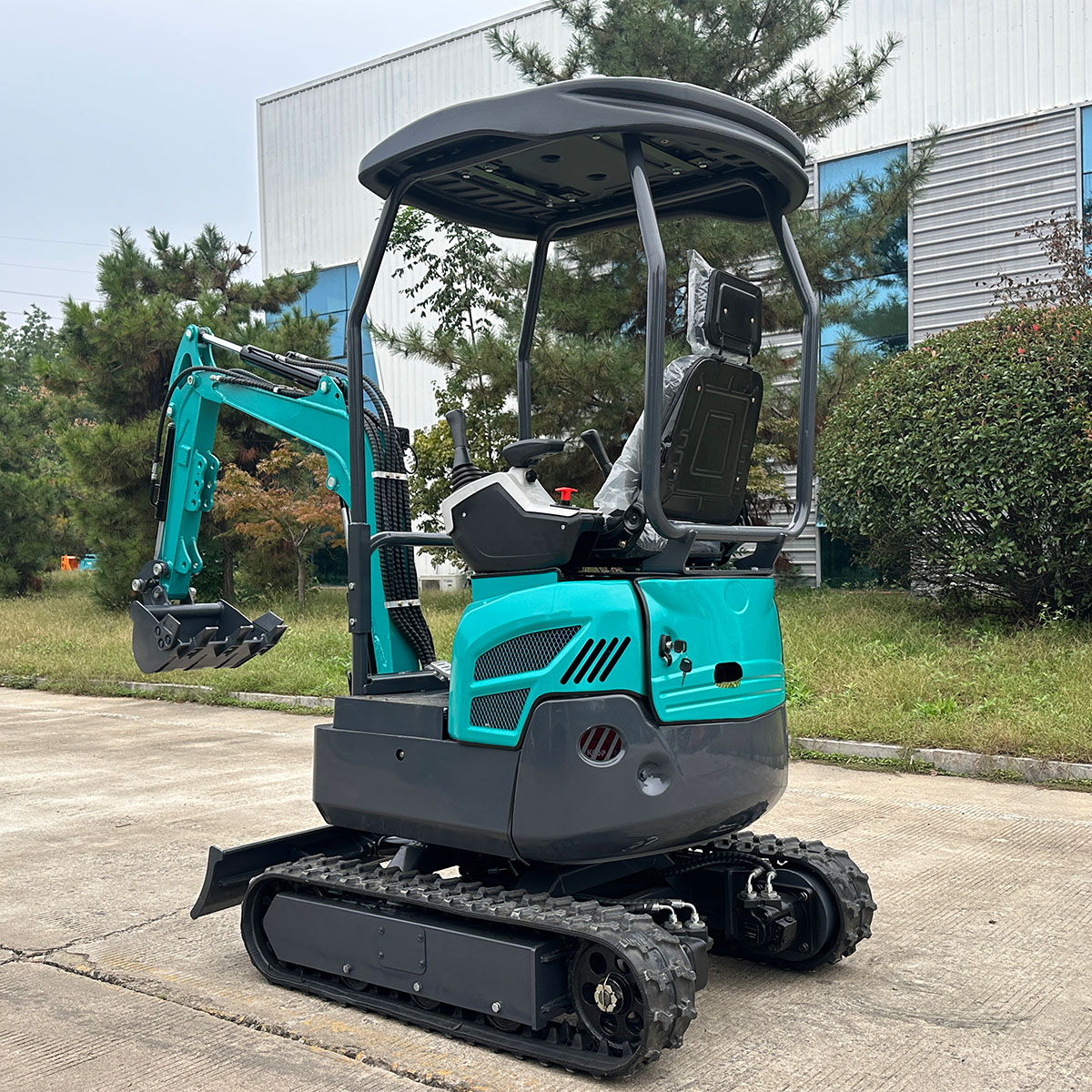 小象重工 ME17 小型挖掘机 1.7 吨山地开荒挖机 室内装修破碎小挖机