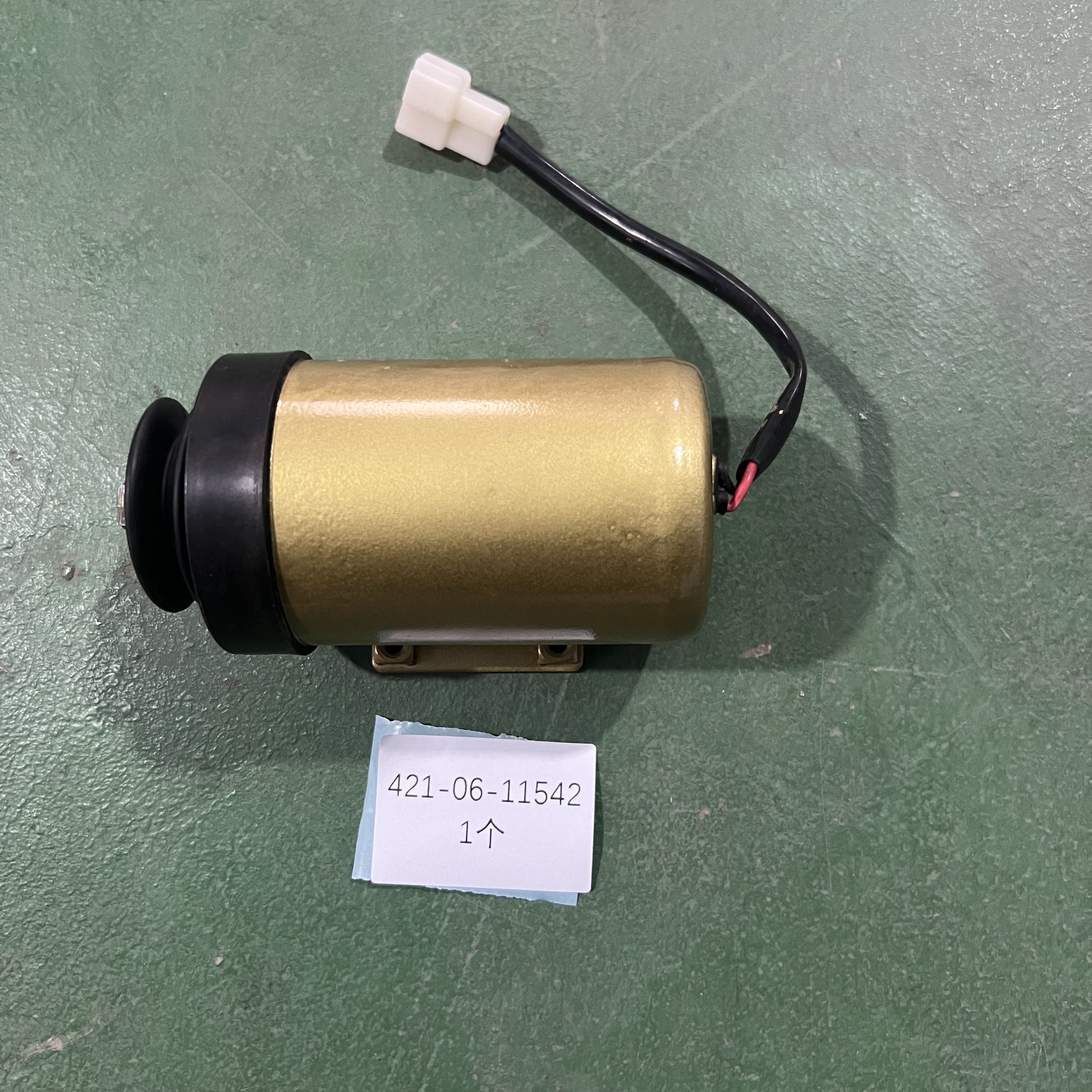 WA380 装载机 电磁阀 421-06-11542