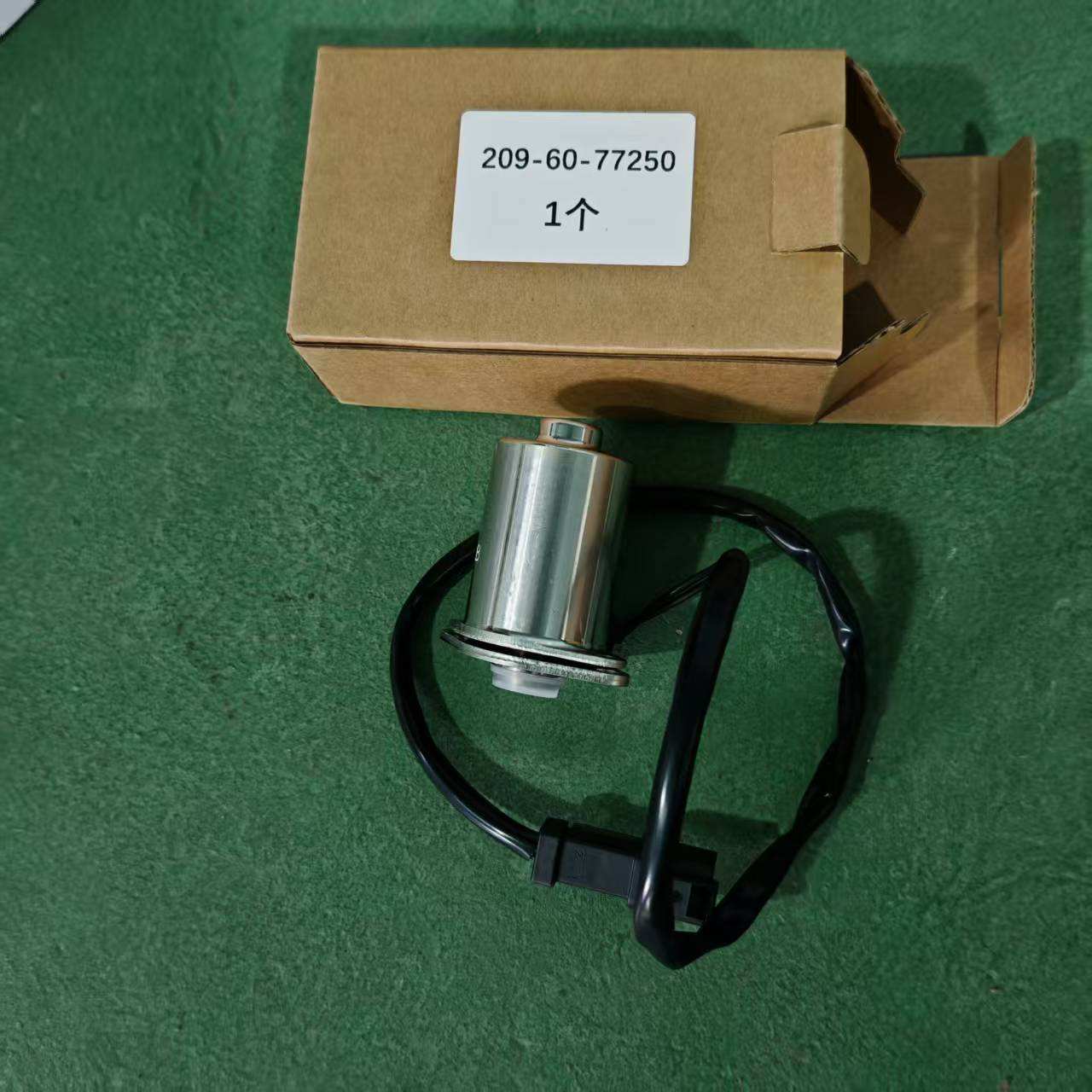 WA380 装载机 电磁阀 421-06-11542