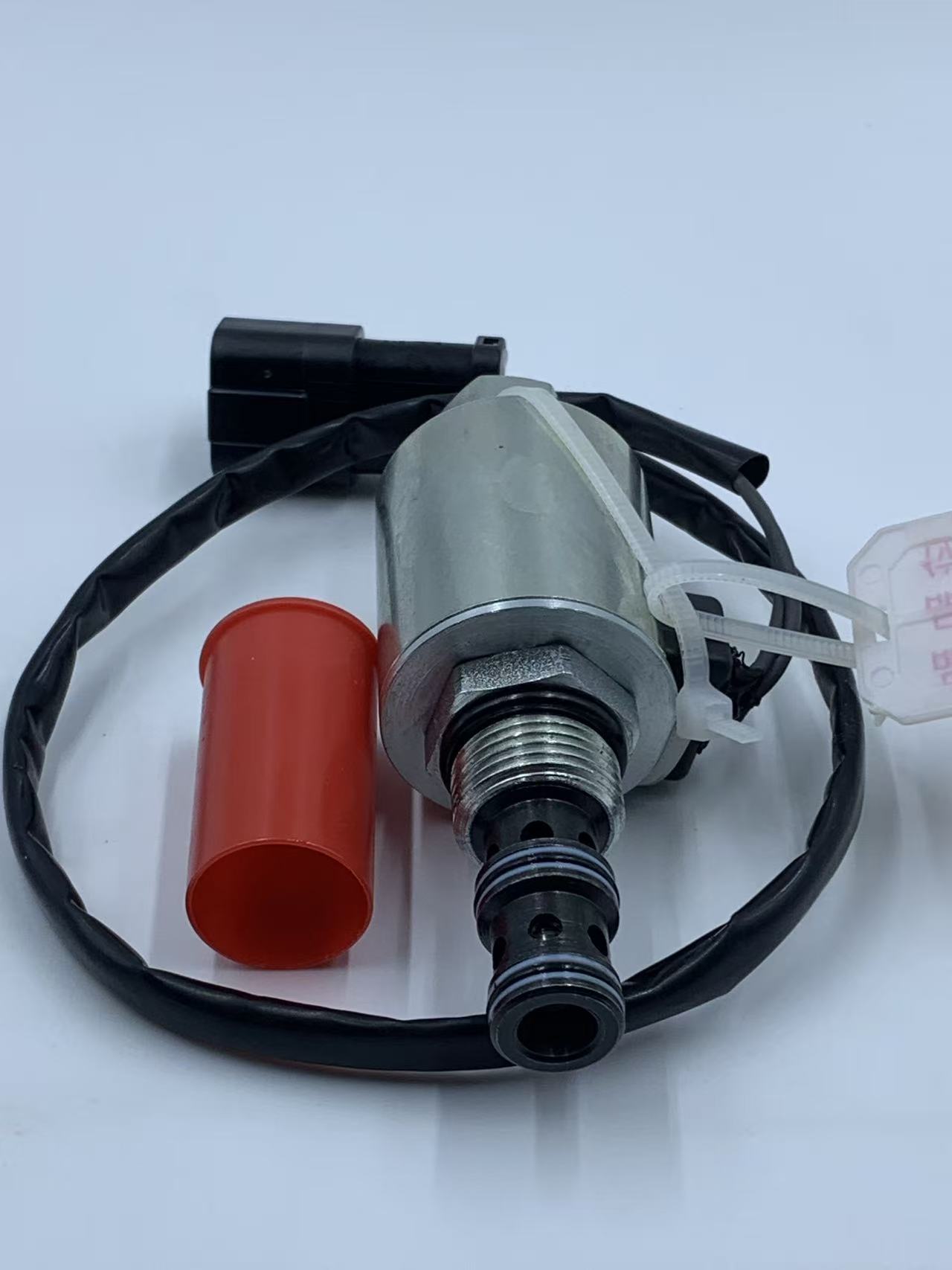 20Y-60-11713 阀，适用于小松 WA500-6 装载机配件