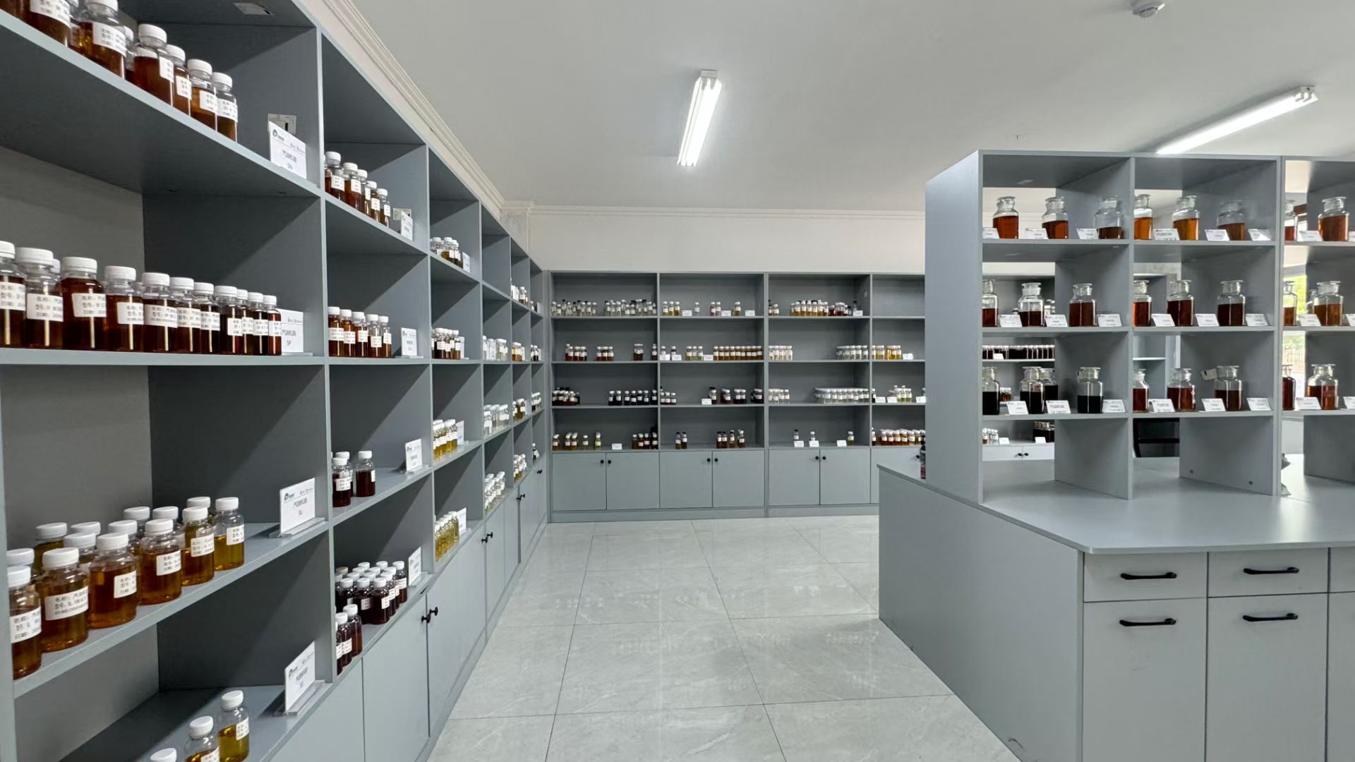 L-CKC Medium Load Closed Gear Oil 100#, 150#, 220#, 320#, 460#