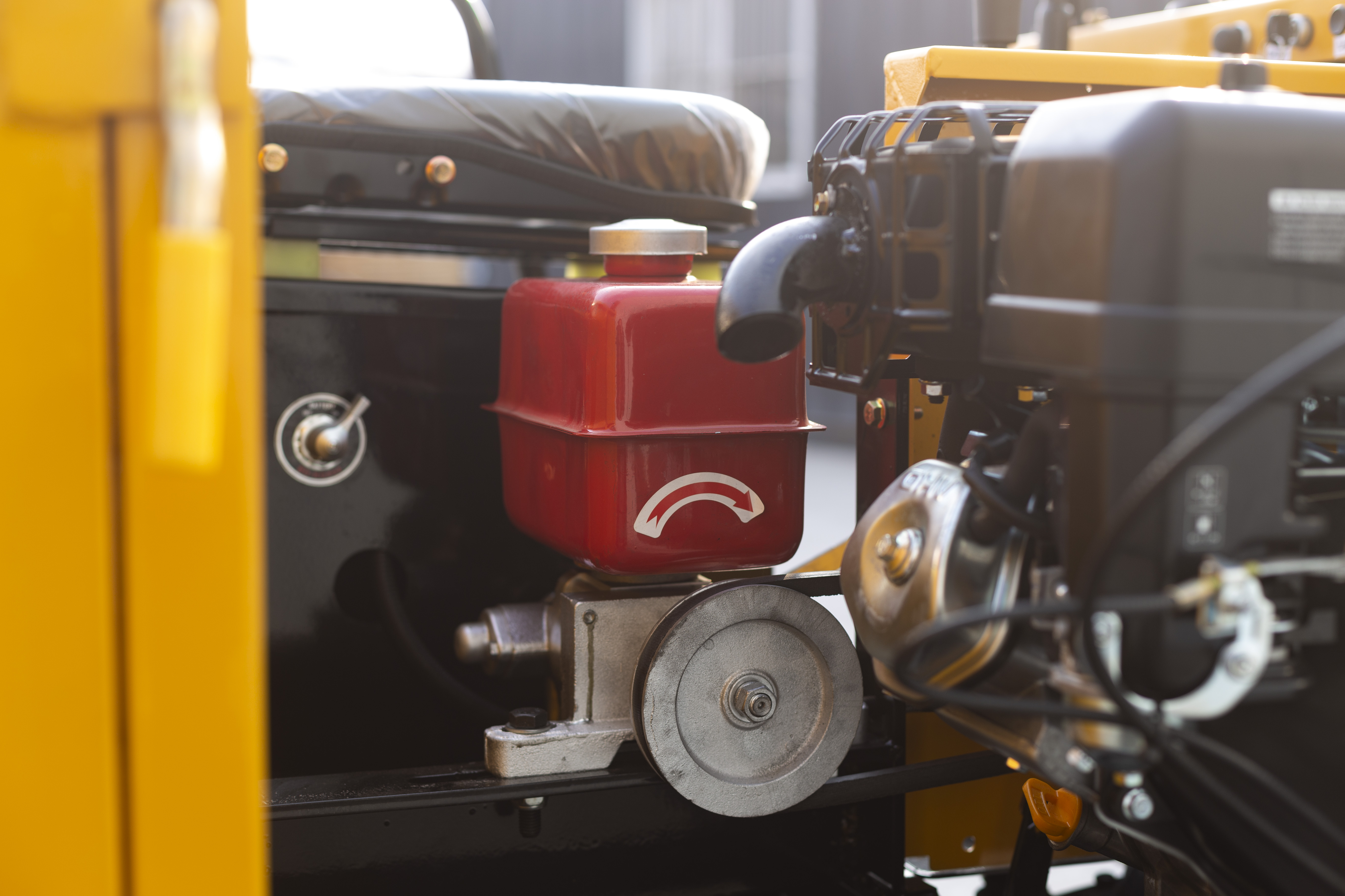 High Quality Small All-Terrain Crawler Dump Truck Mini Loader Diesel Engine Motor PLC Gear 1 Year Warranty High Operating