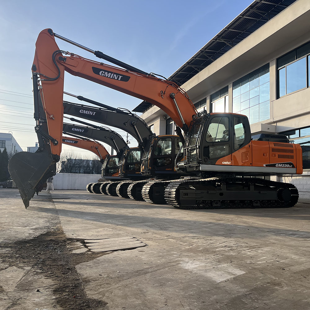 Farm Crawler Excavator Strong Traction Large Area Agricultural Land Renovation Equipment