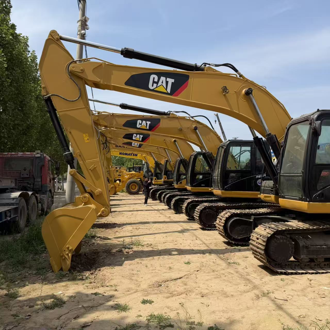 二手三一 SY215C 履带式液压挖掘机 21 吨中型工程设备 出口专供