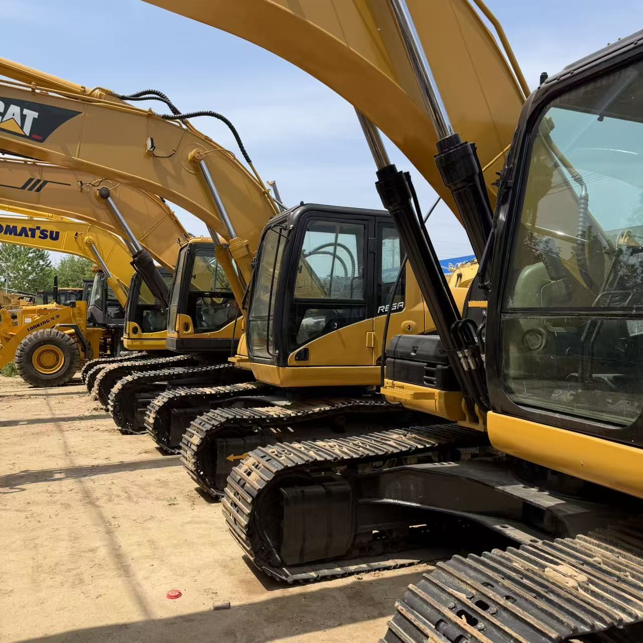 二手三一 SY215C 履带式液压挖掘机 21 吨中型工程设备 出口专供