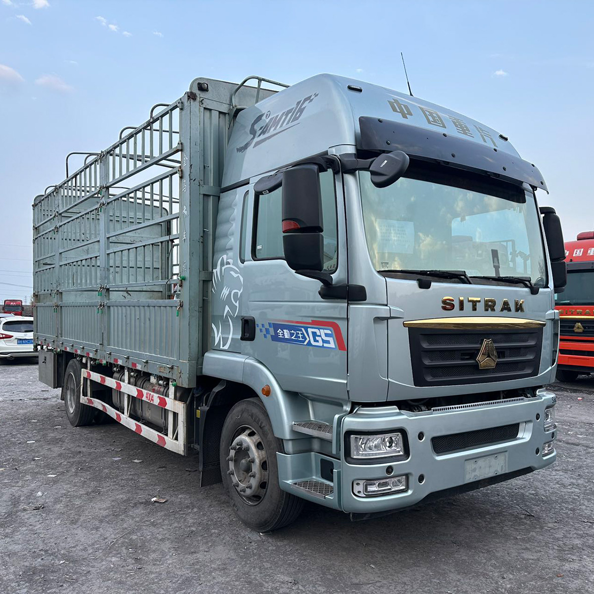 6.8 米高栏载货车 曼机 290 马力自动挡国六精品车