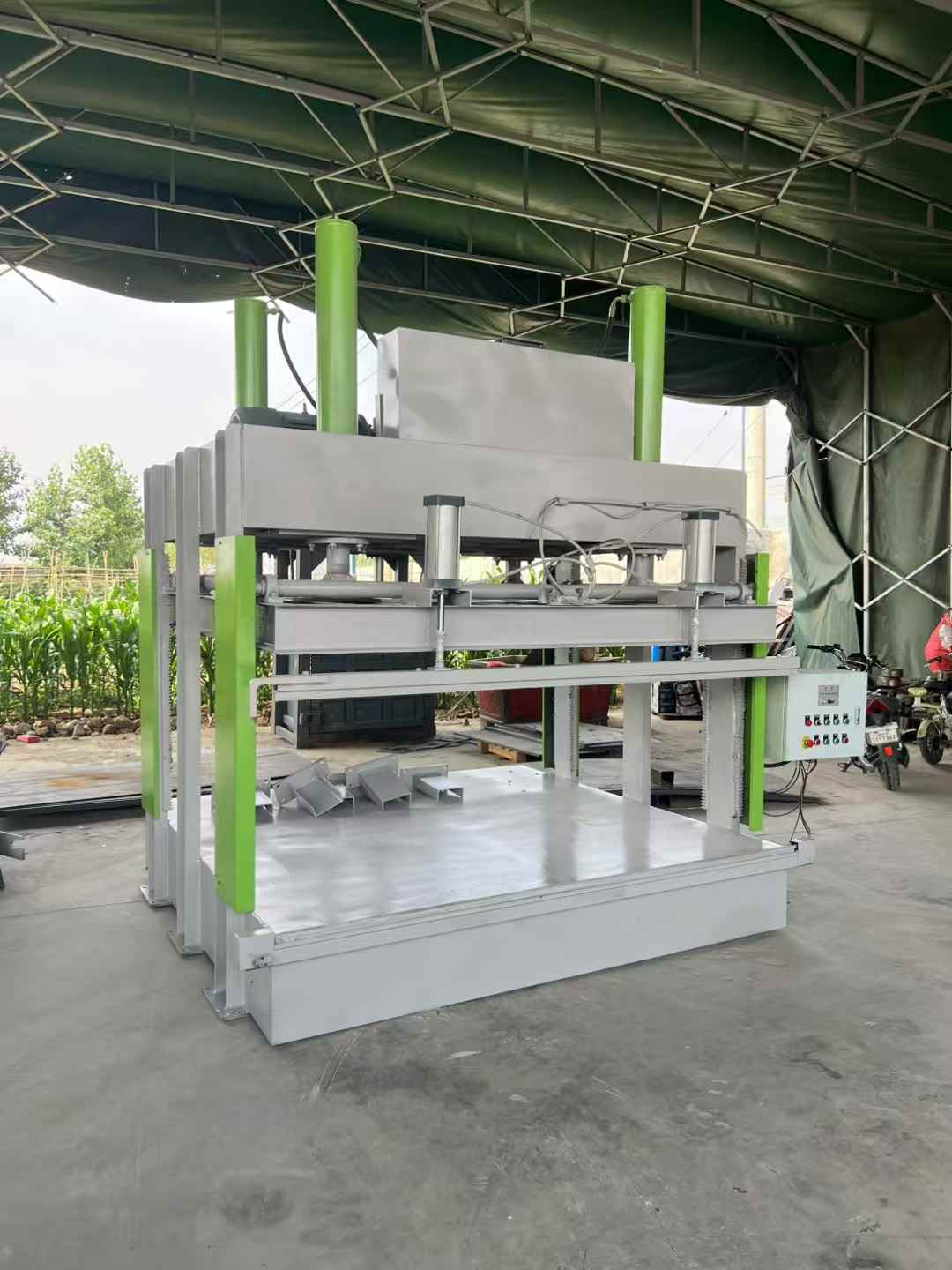 沙发床垫压缩机