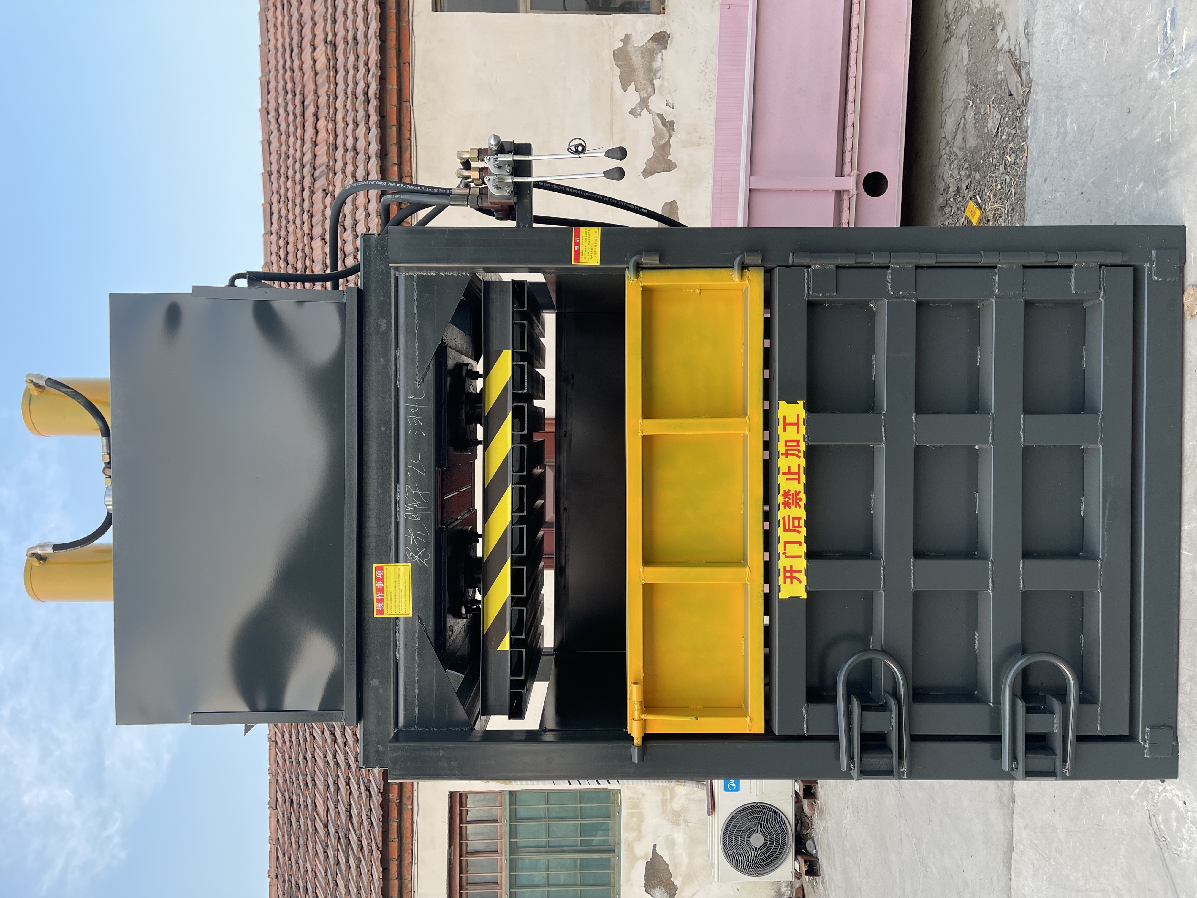 立式普通款液压打包机