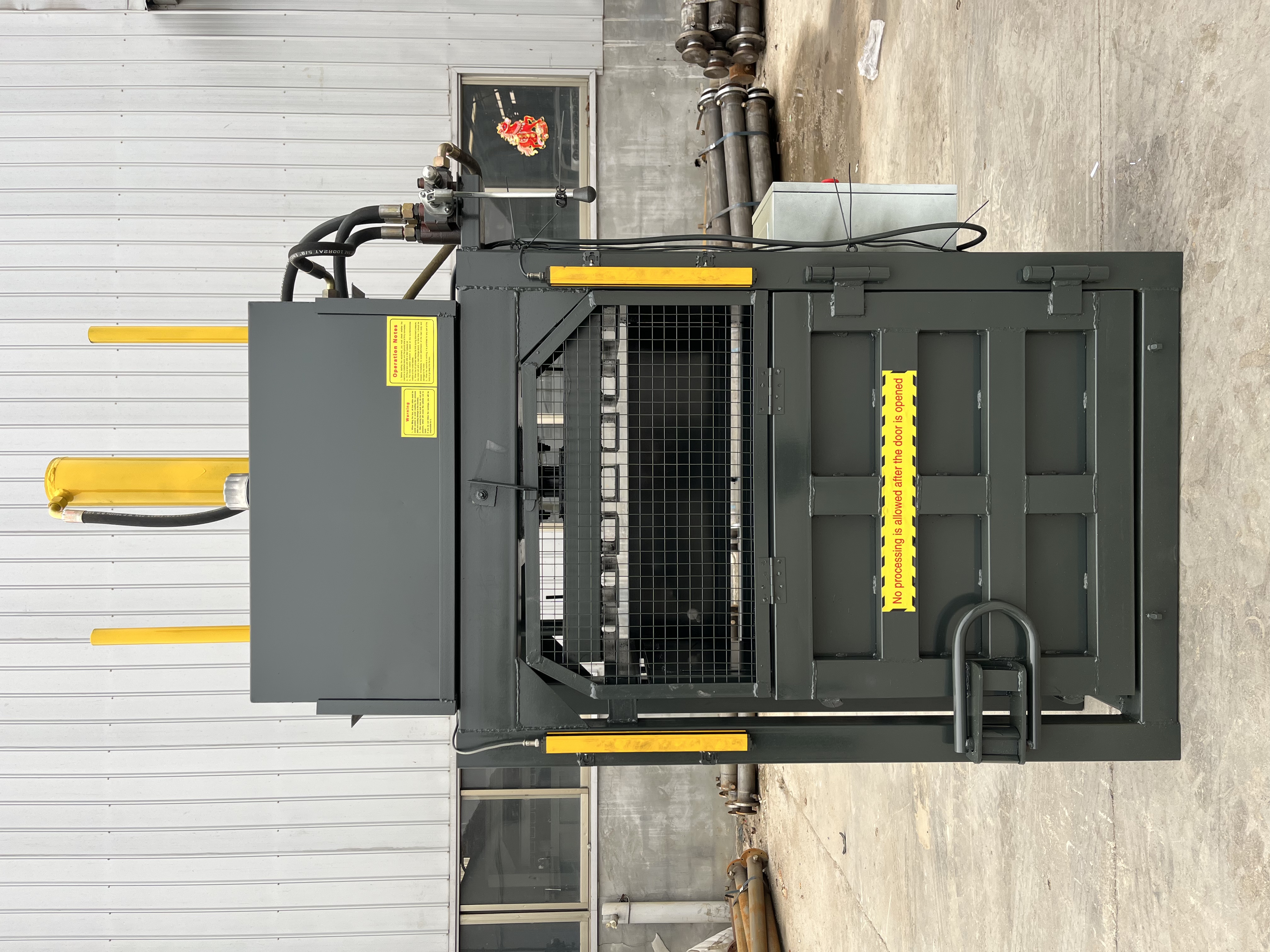 立式普通款液压打包机